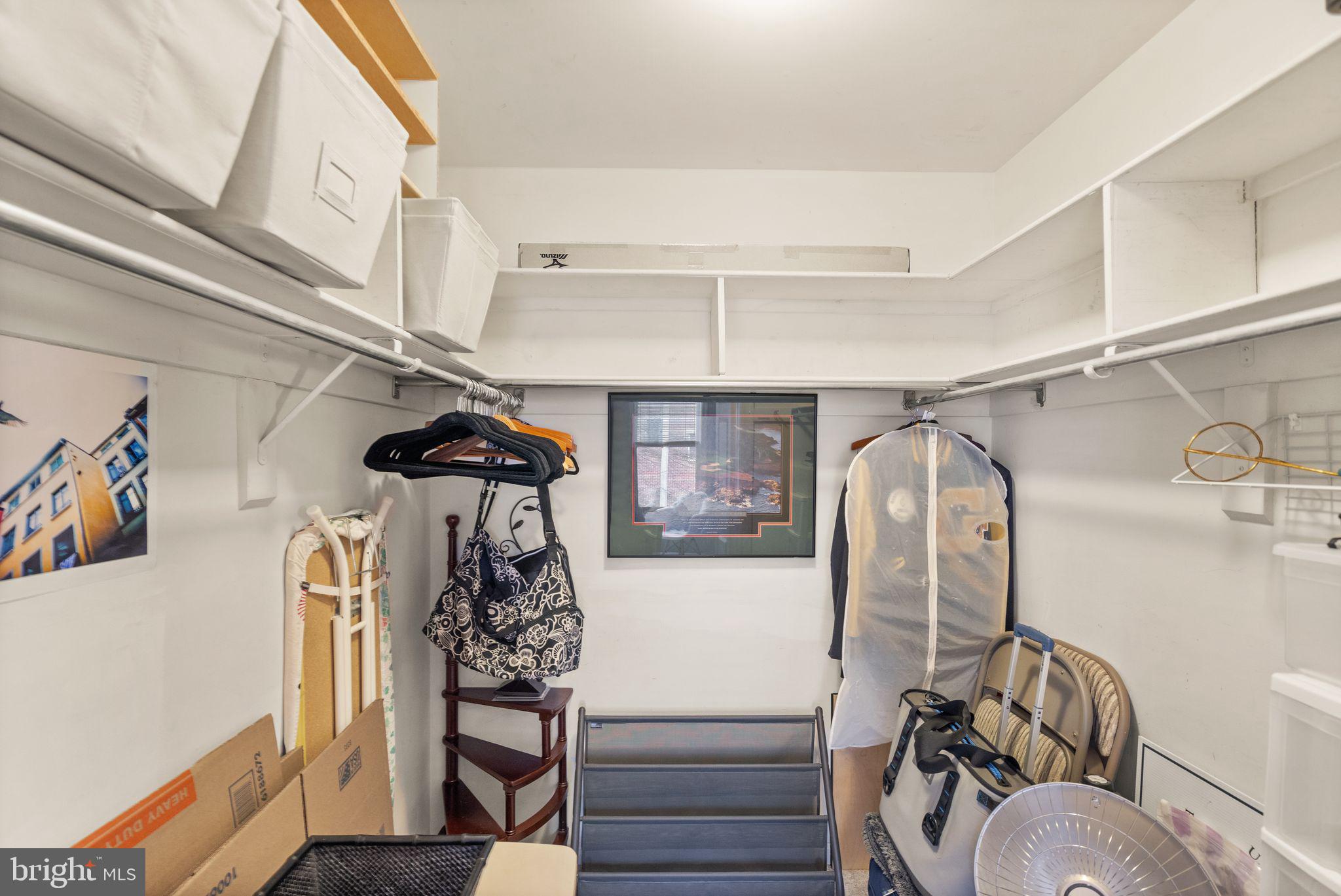 VILLAGE AT COURTLANDS - Residential