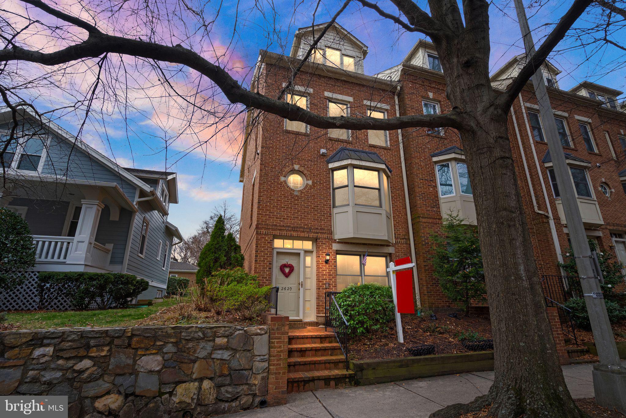 VILLAGE AT COURTLANDS - Residential