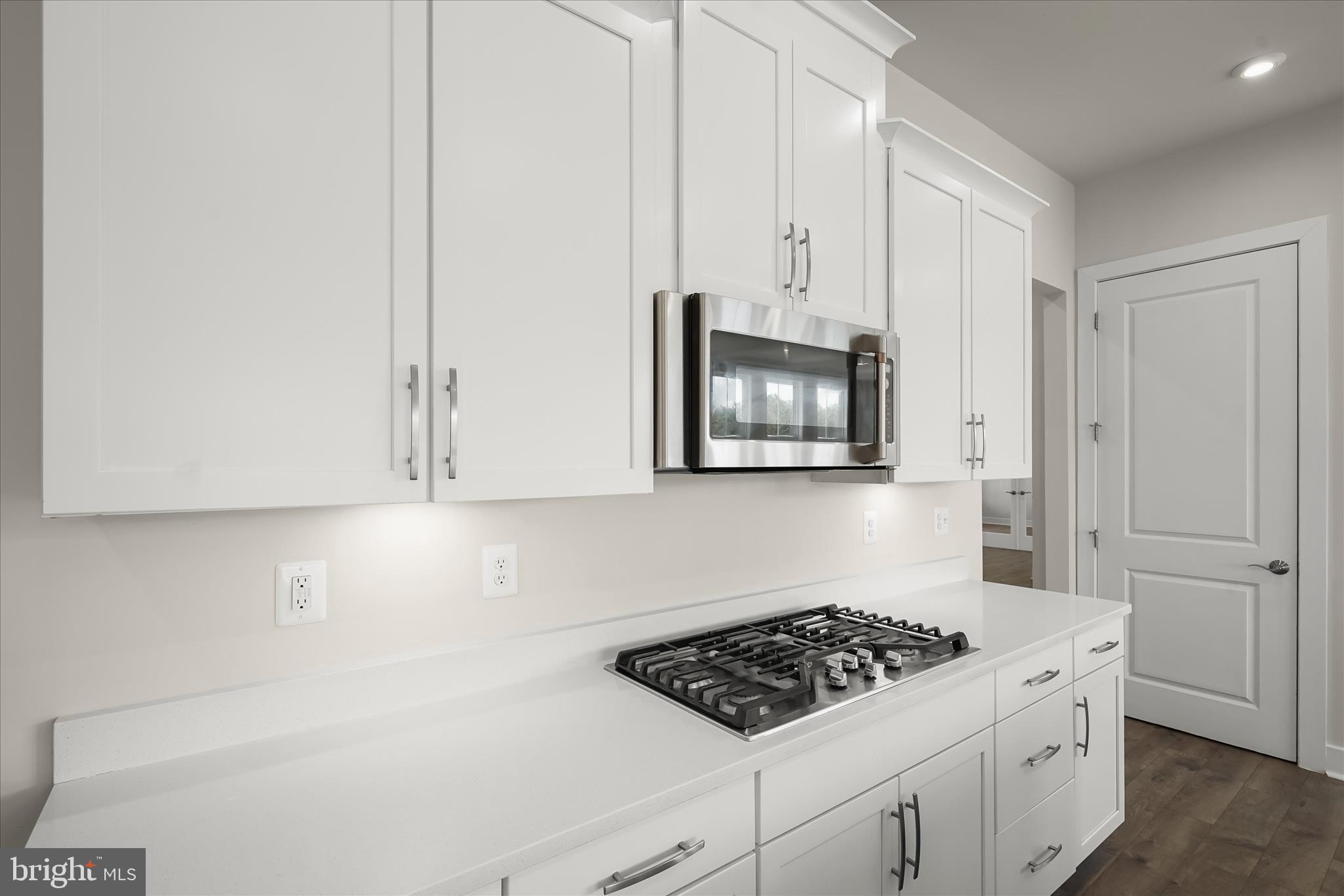 WOODBORNE PRESERVE - Residential