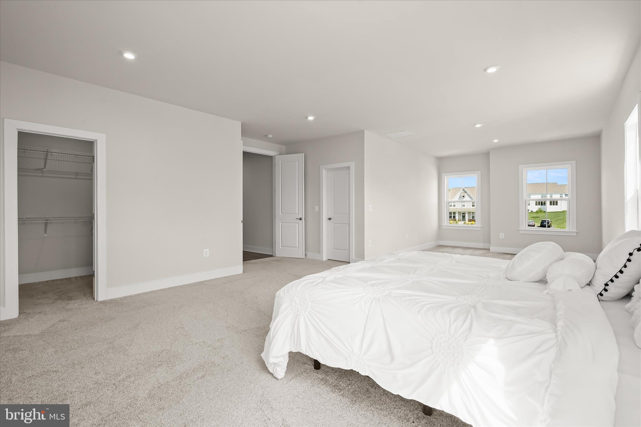 WOODBORNE PRESERVE - Residential