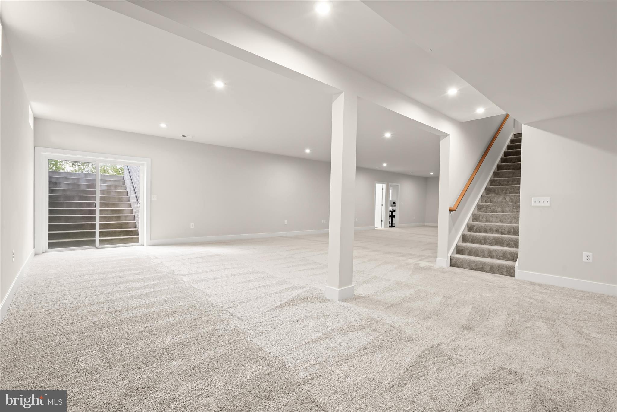 WOODBORNE PRESERVE - Residential