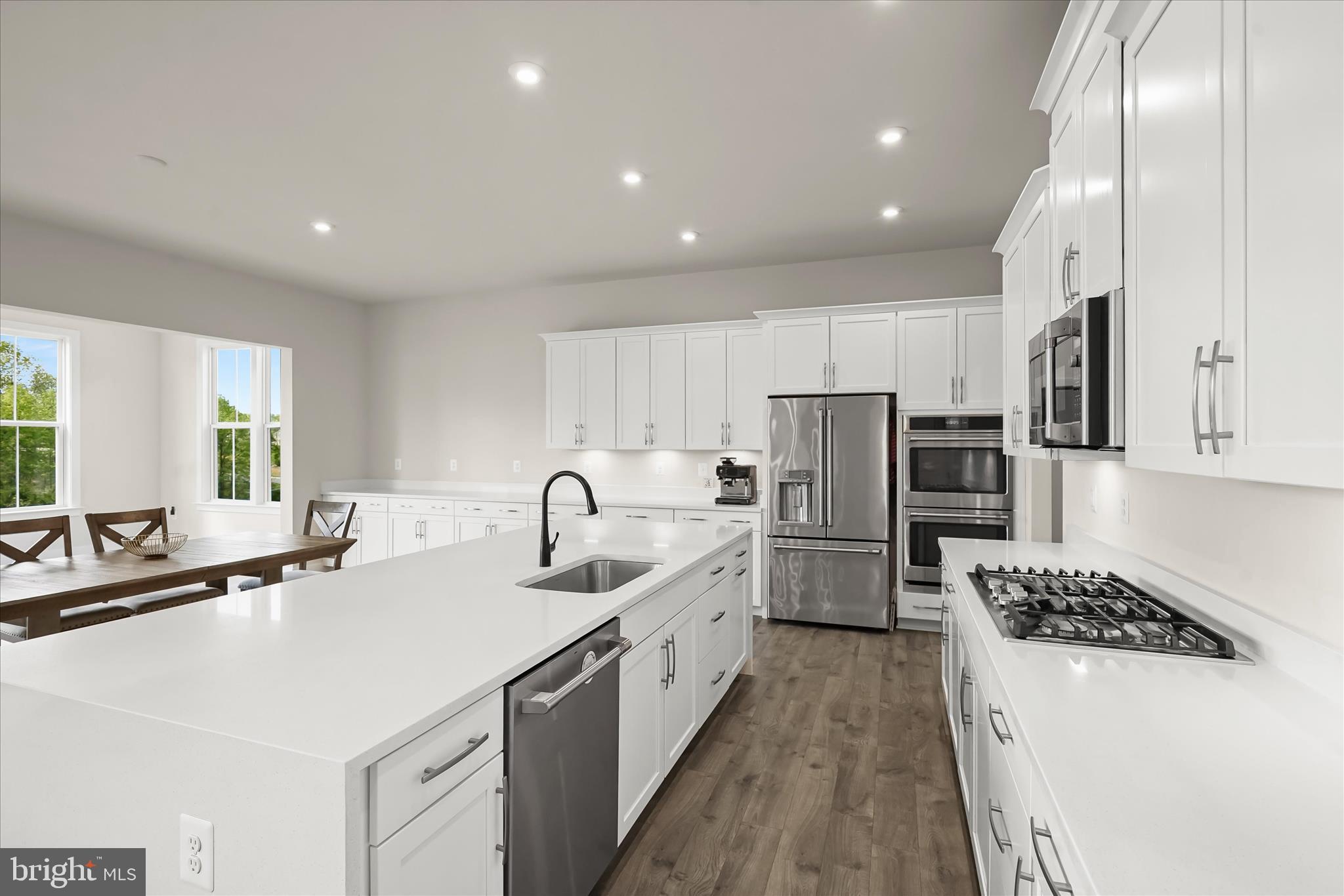 WOODBORNE PRESERVE - Residential