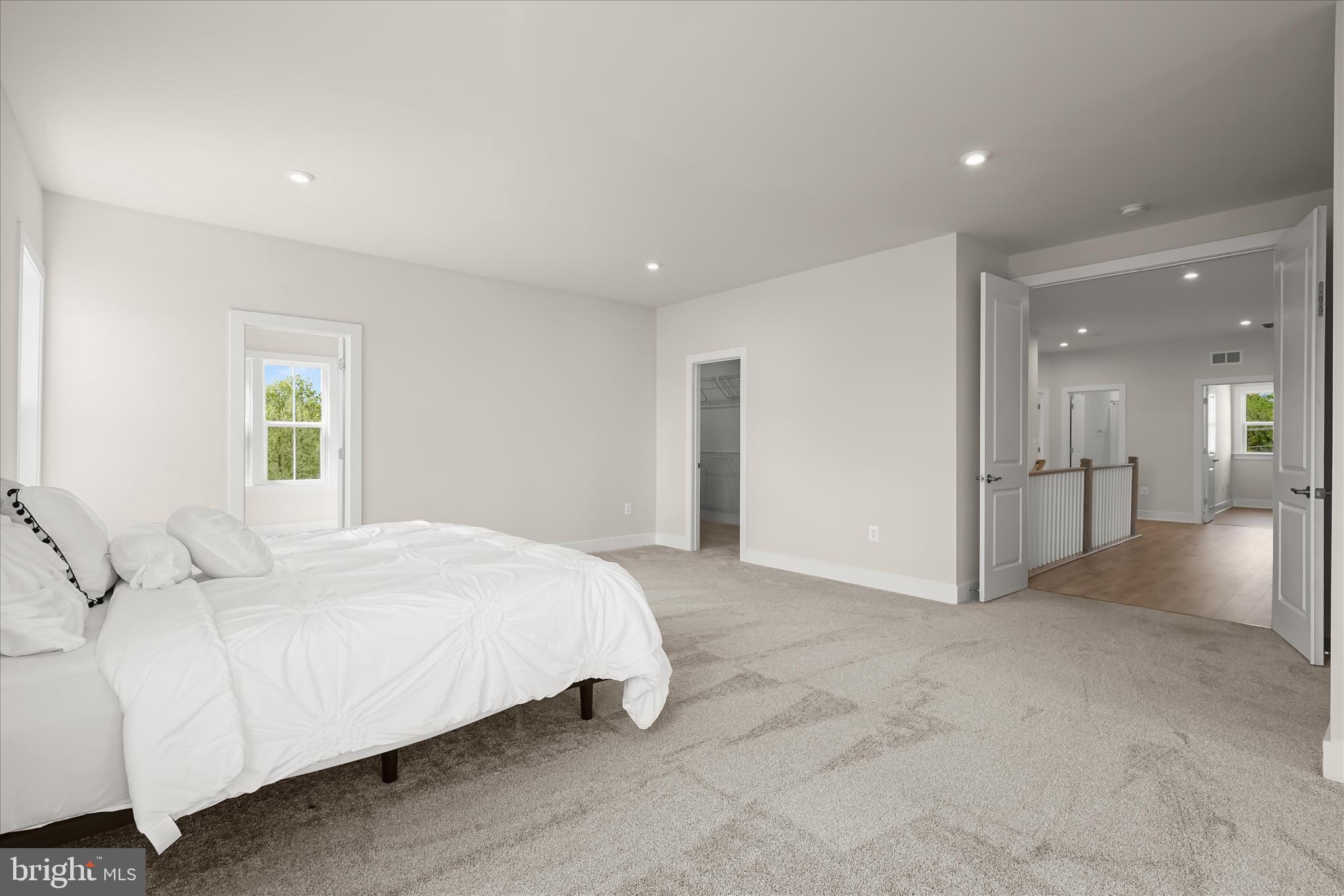 WOODBORNE PRESERVE - Residential