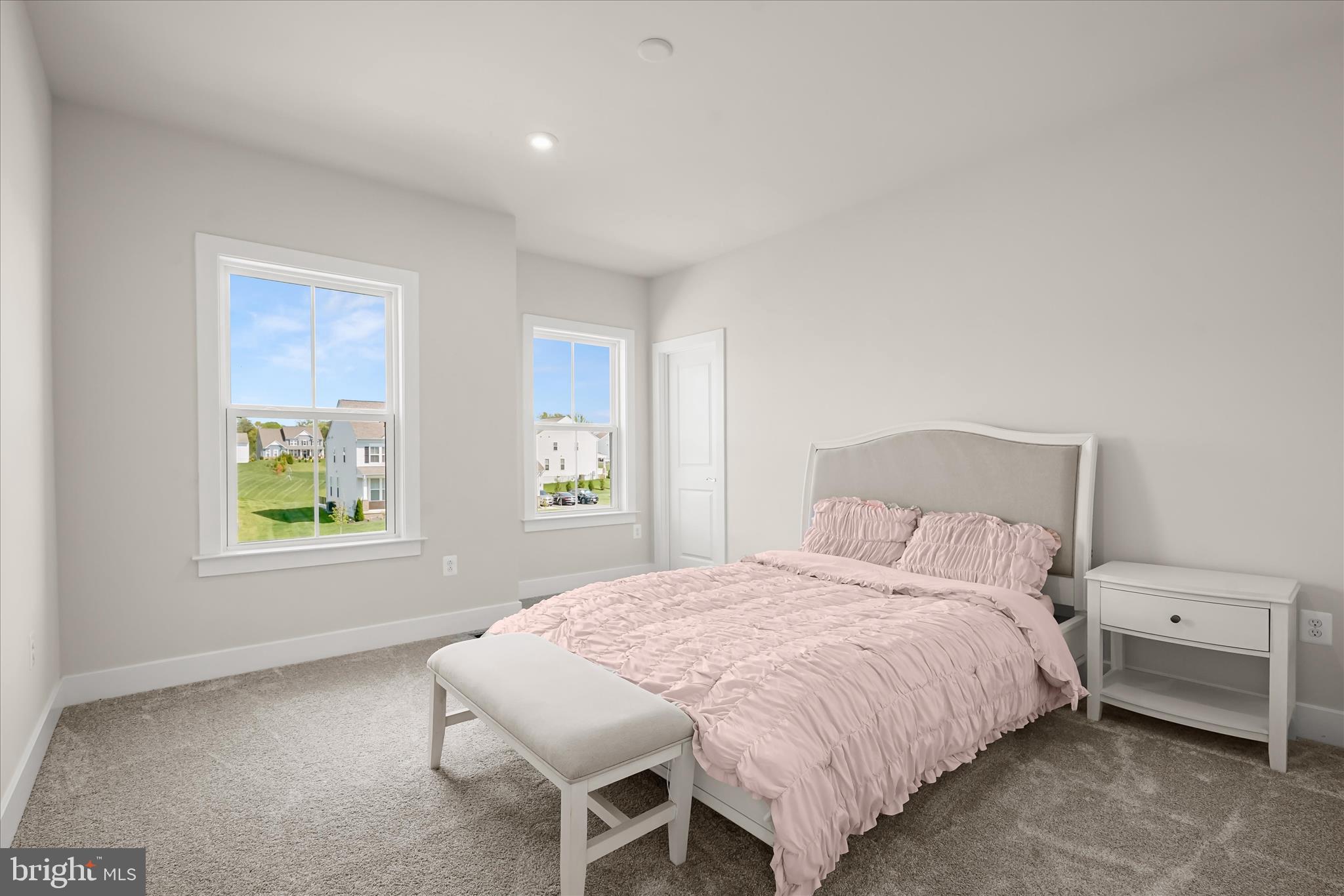 WOODBORNE PRESERVE - Residential