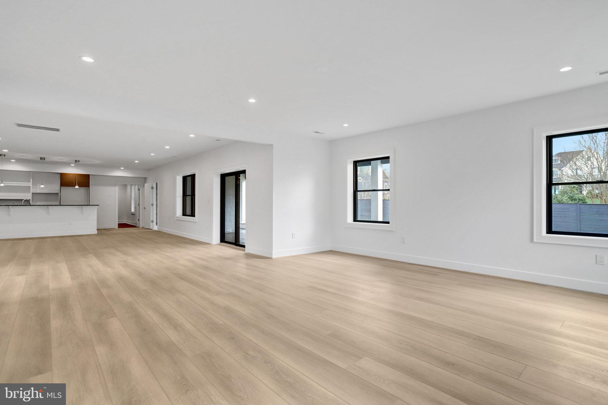 LEWINSVILLE HEIGHTS - Residential