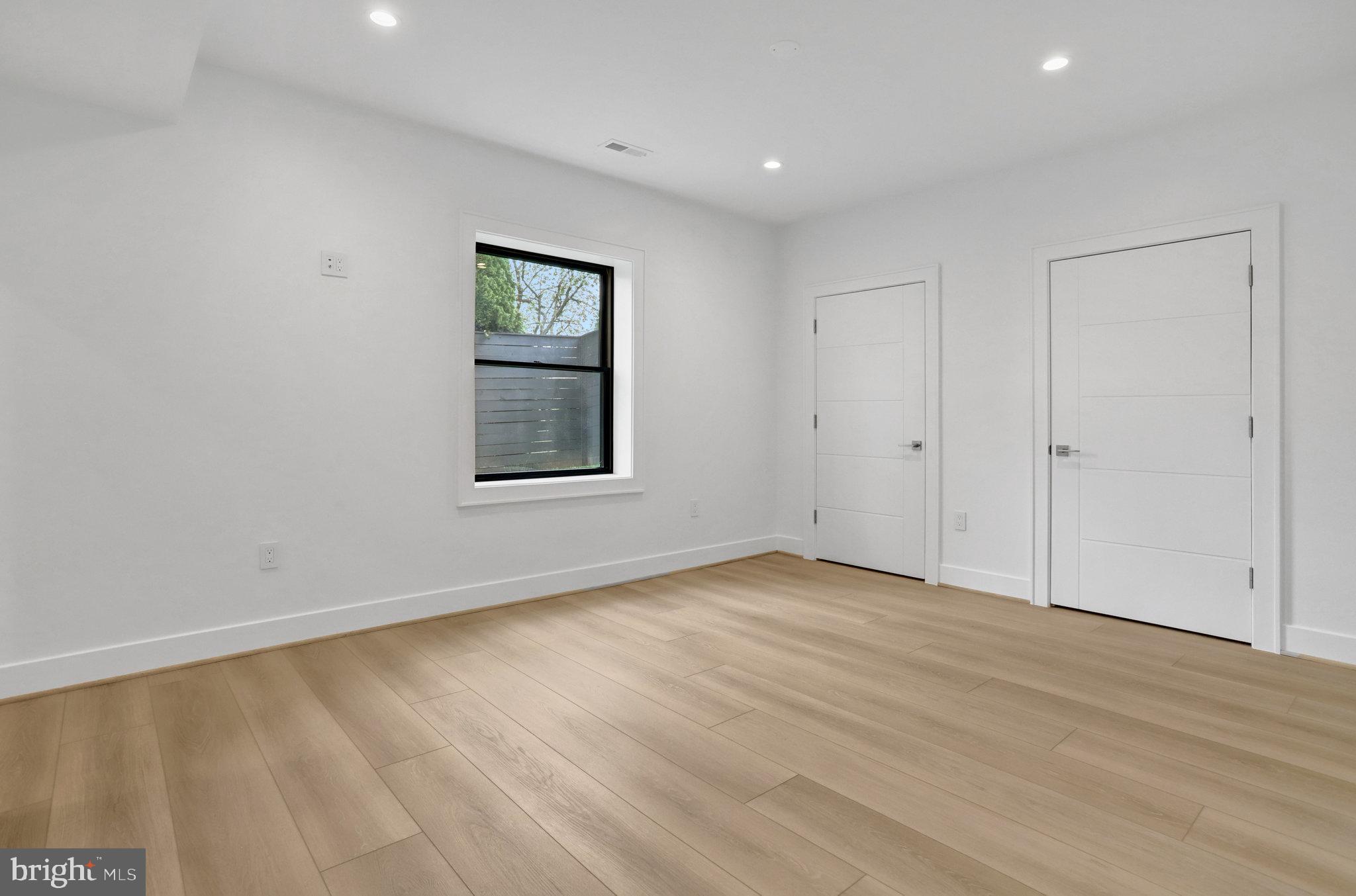 LEWINSVILLE HEIGHTS - Residential