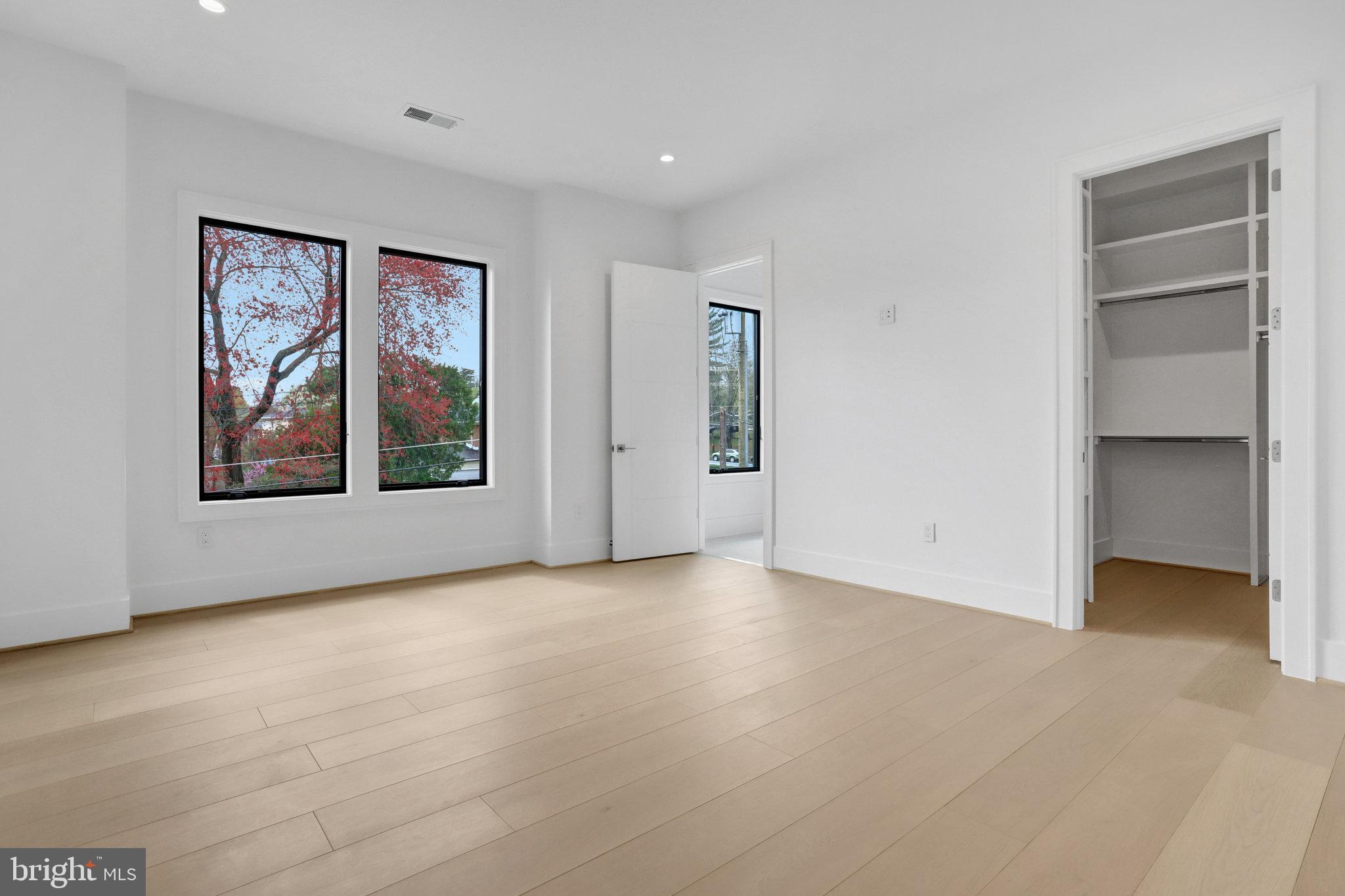 LEWINSVILLE HEIGHTS - Residential