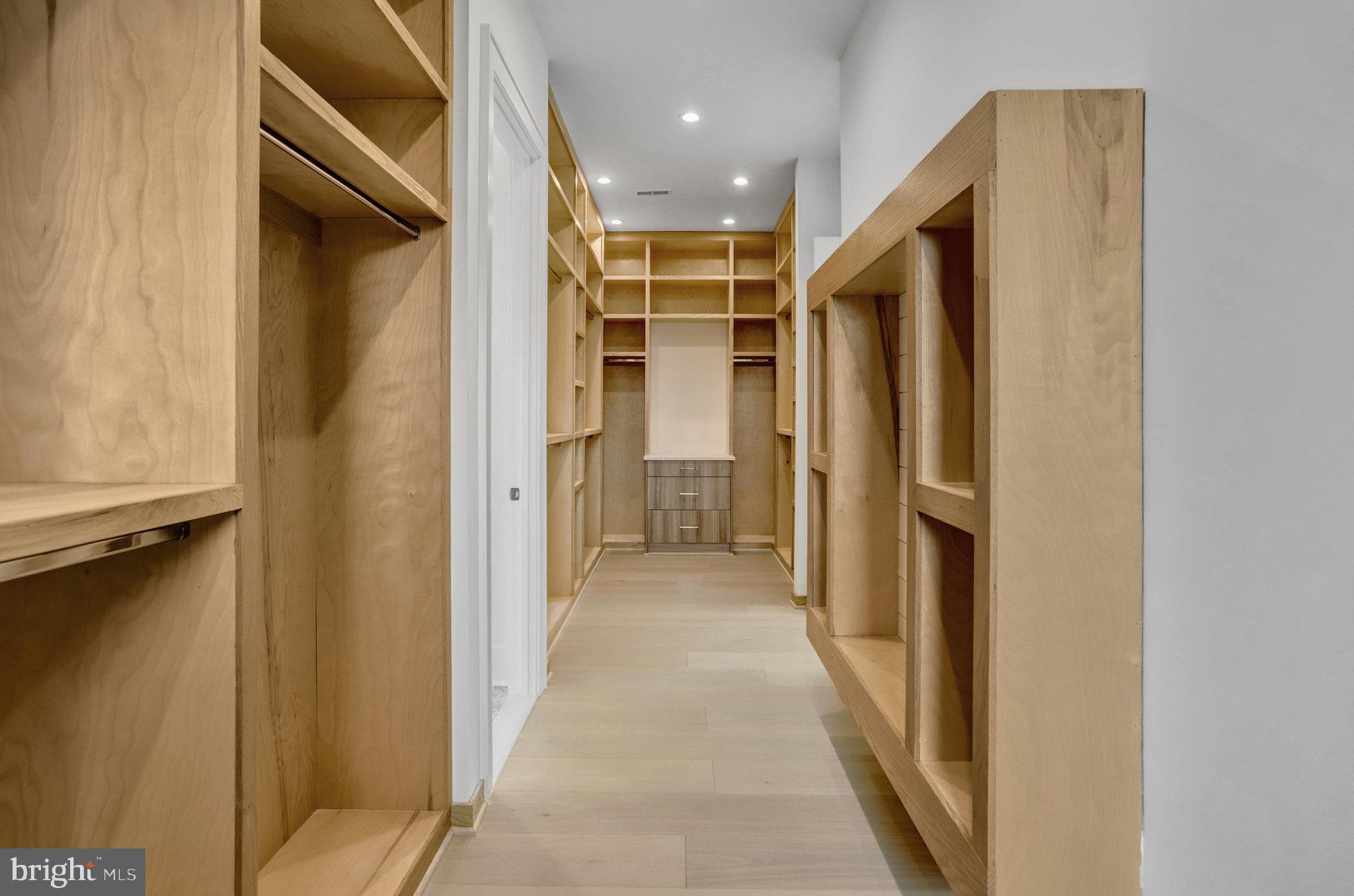 LEWINSVILLE HEIGHTS - Residential