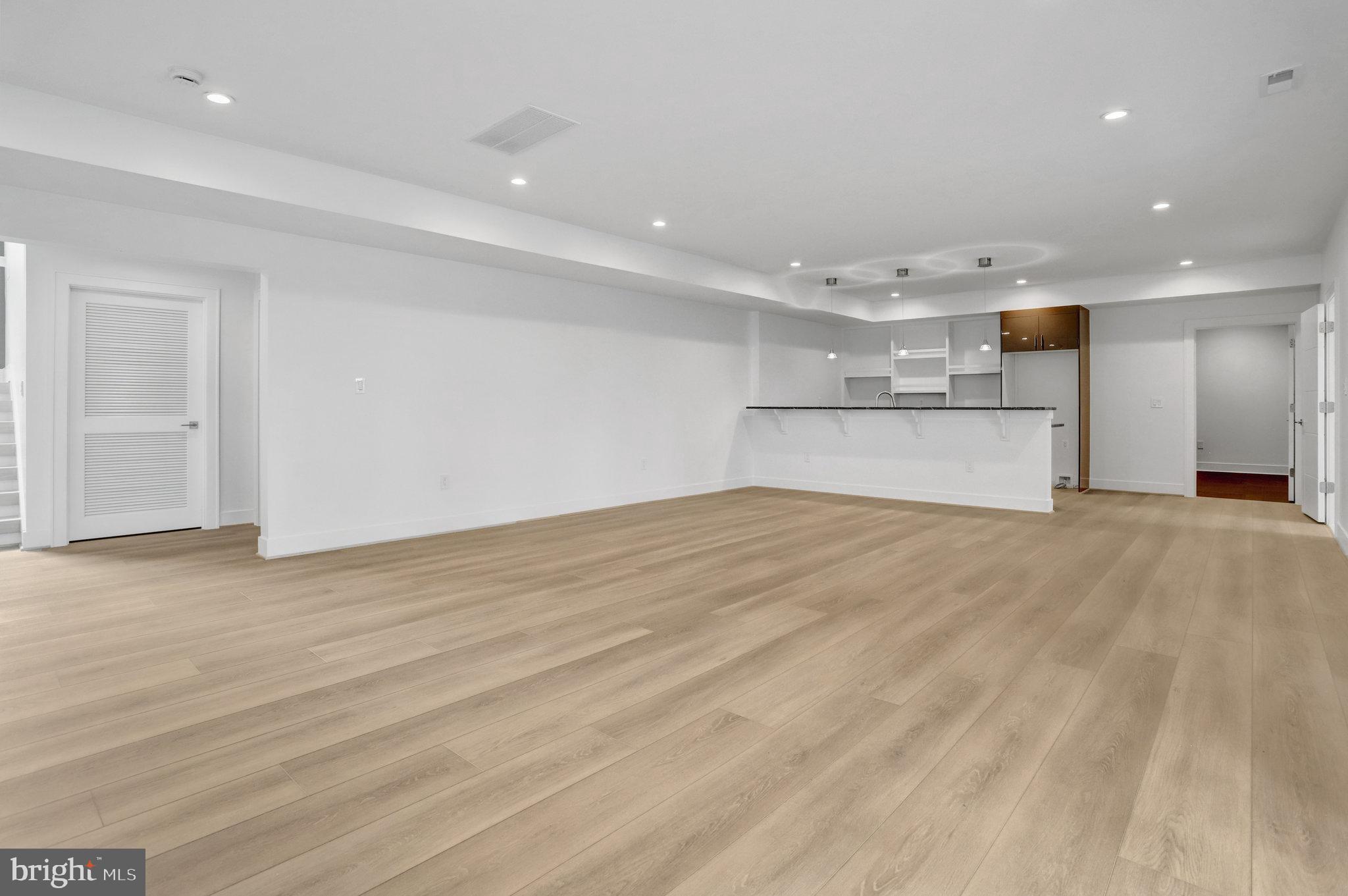 LEWINSVILLE HEIGHTS - Residential