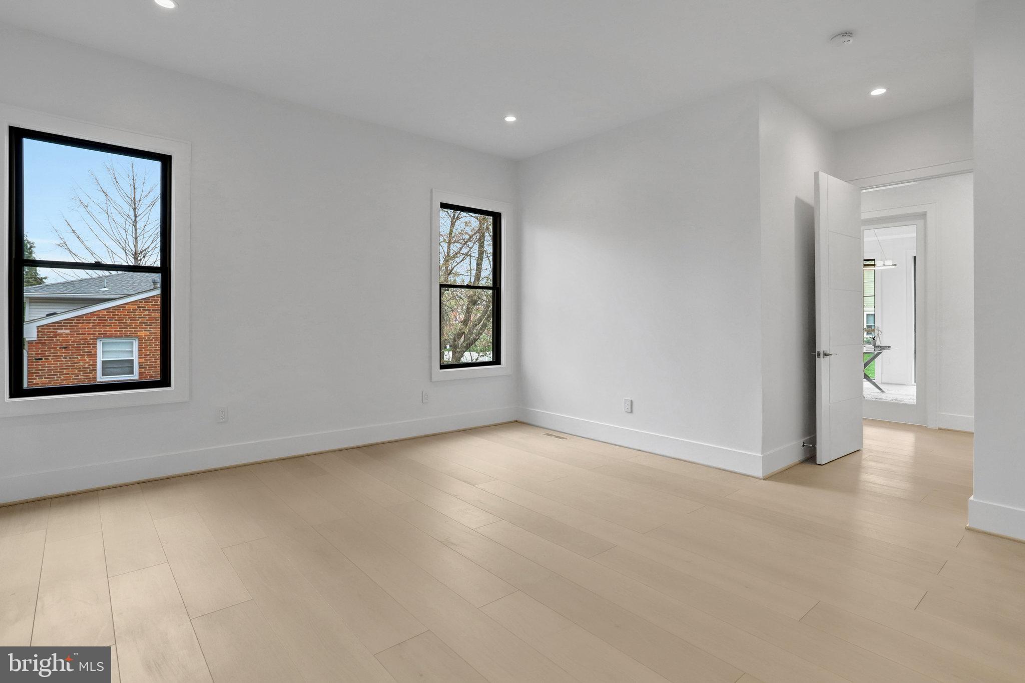 LEWINSVILLE HEIGHTS - Residential