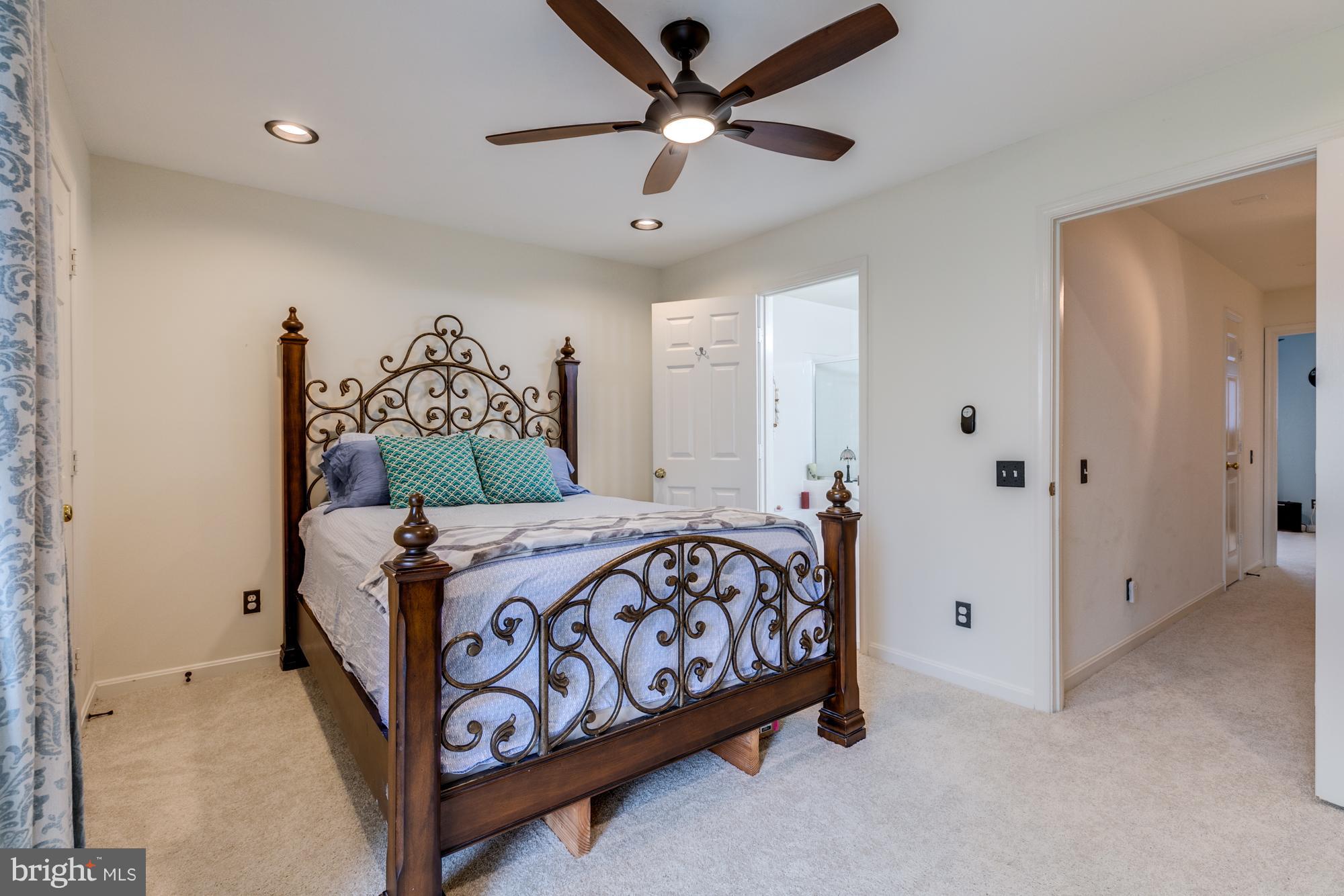 THE CROSSINGS - Residential