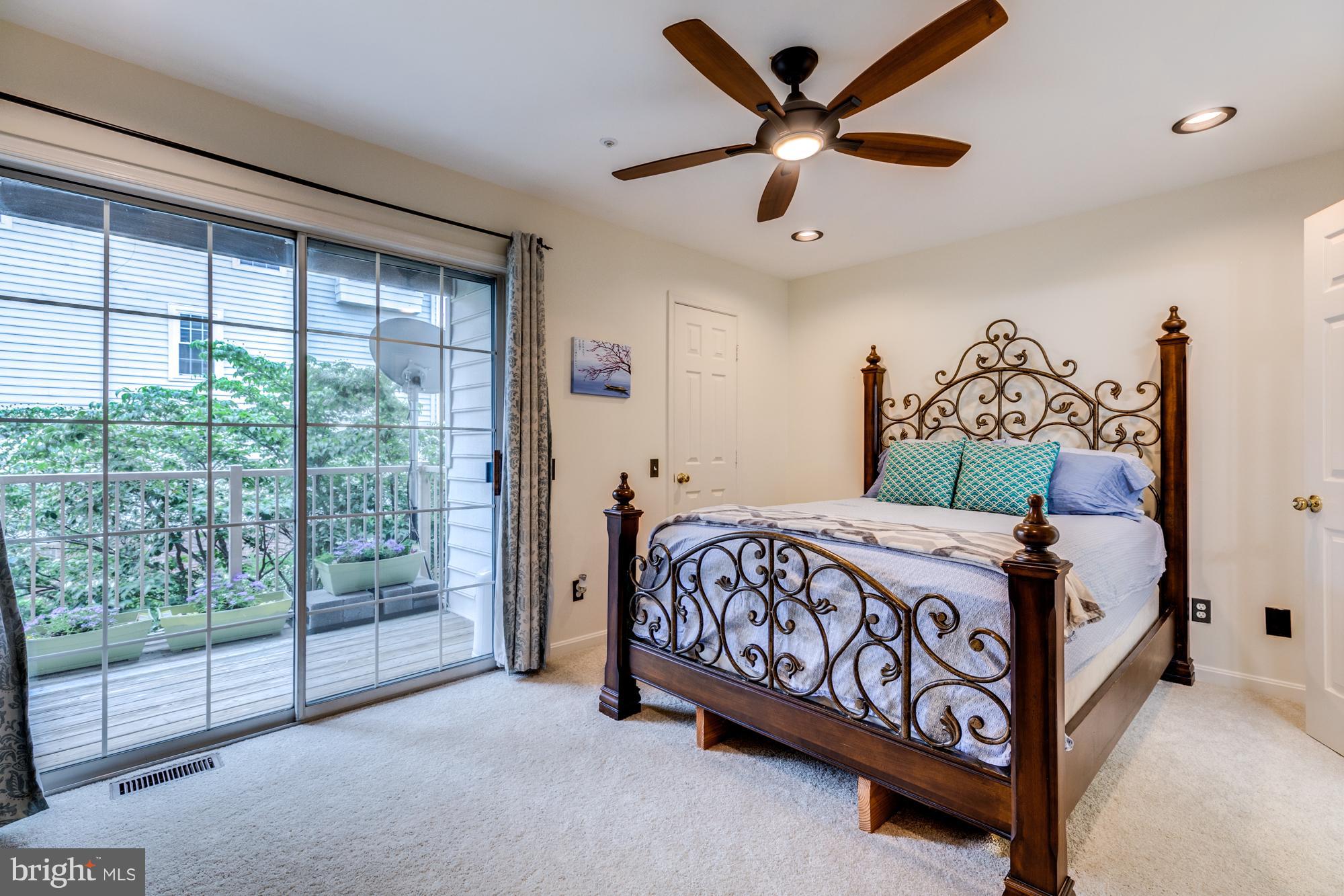 THE CROSSINGS - Residential