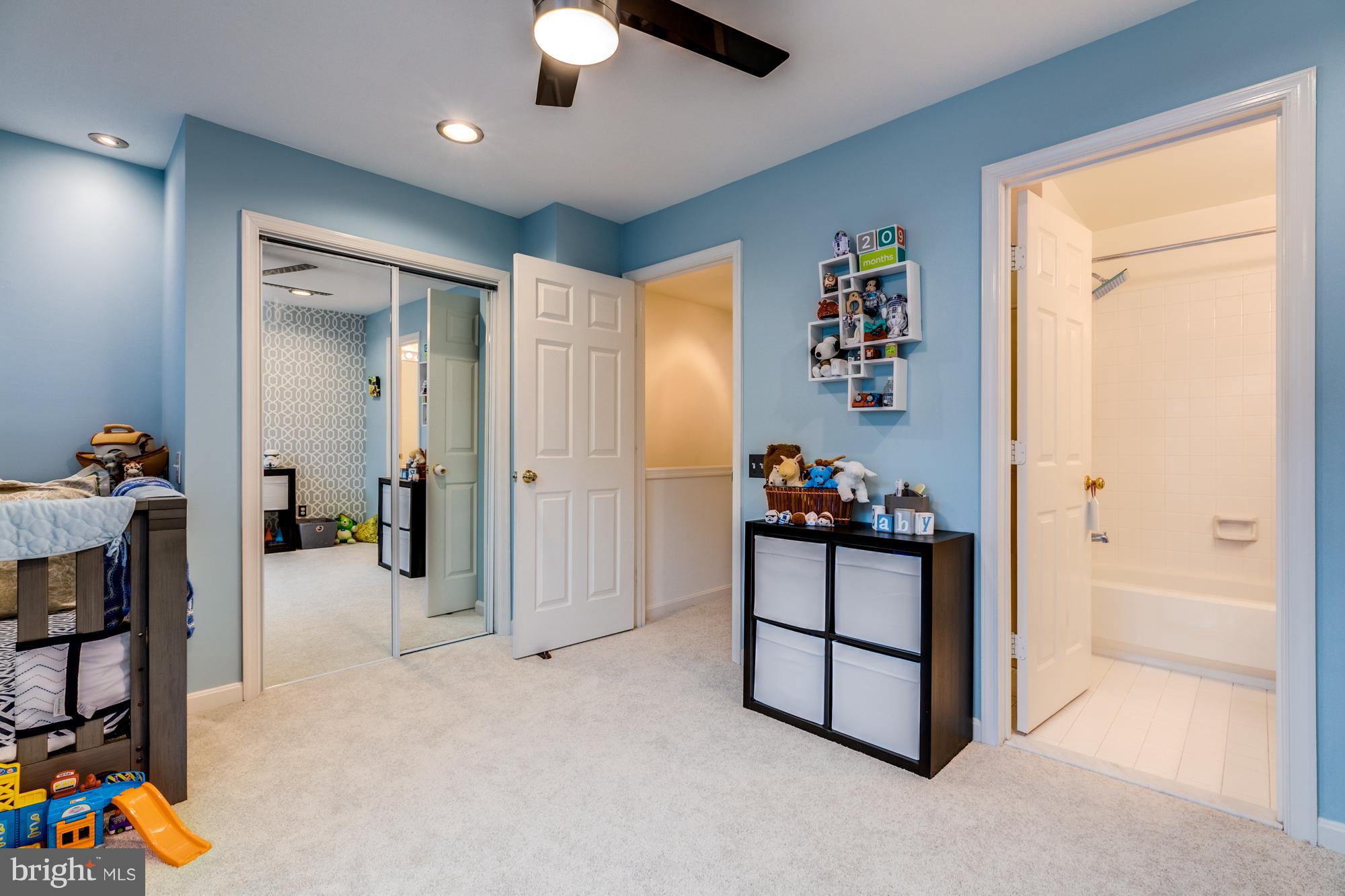 THE CROSSINGS - Residential