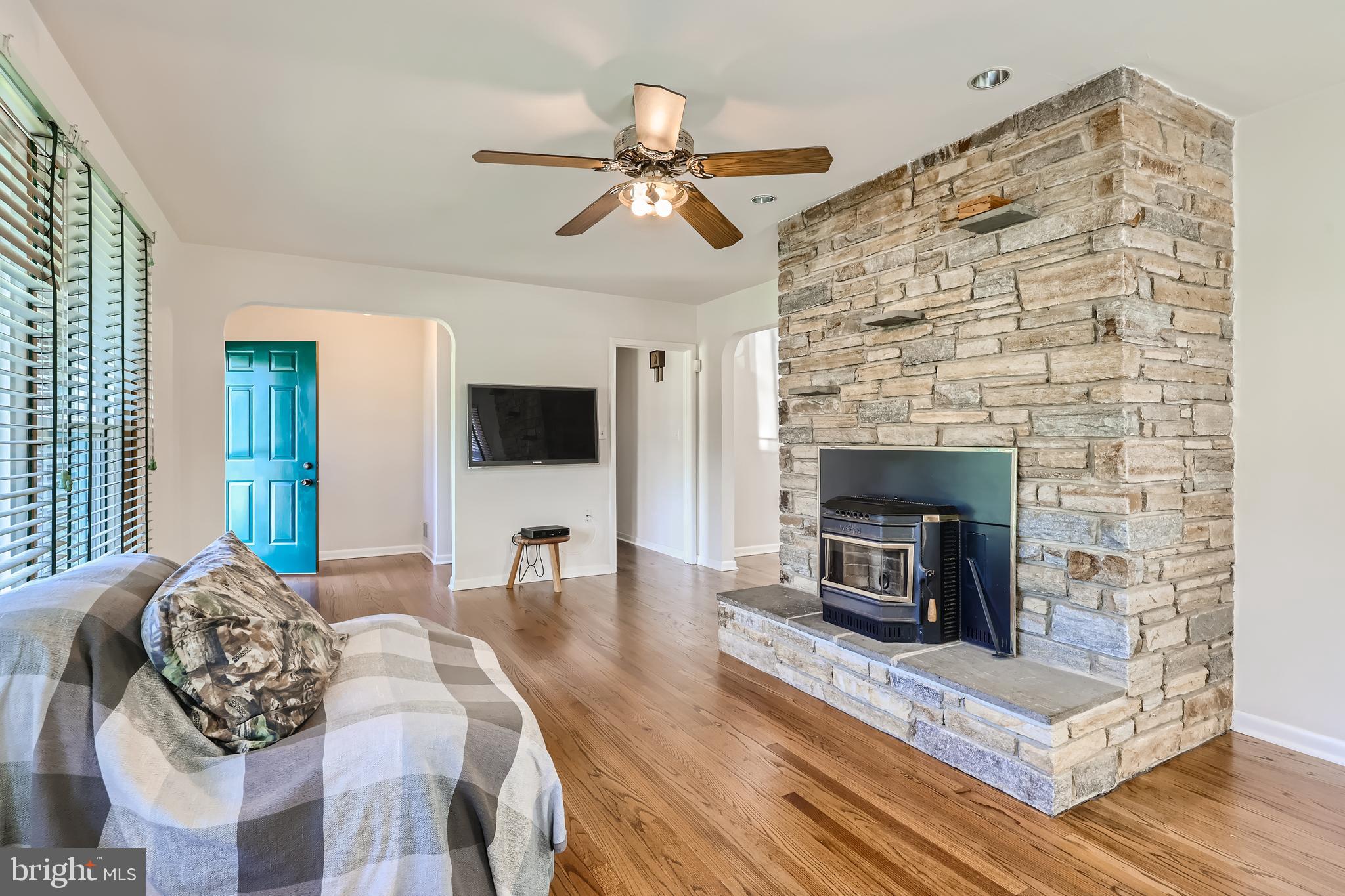 DARRYL GARDENS - Residential