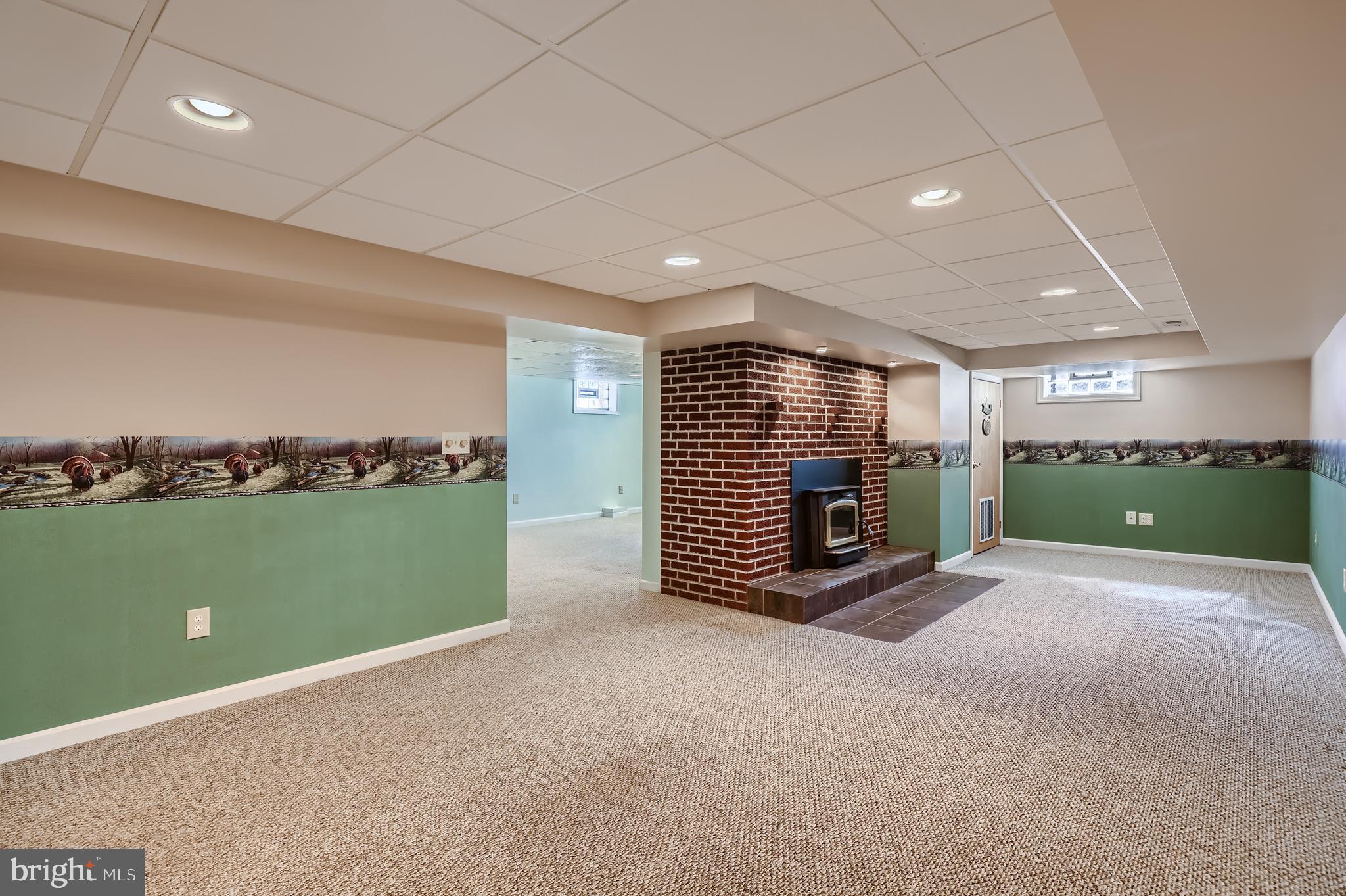 DARRYL GARDENS - Residential