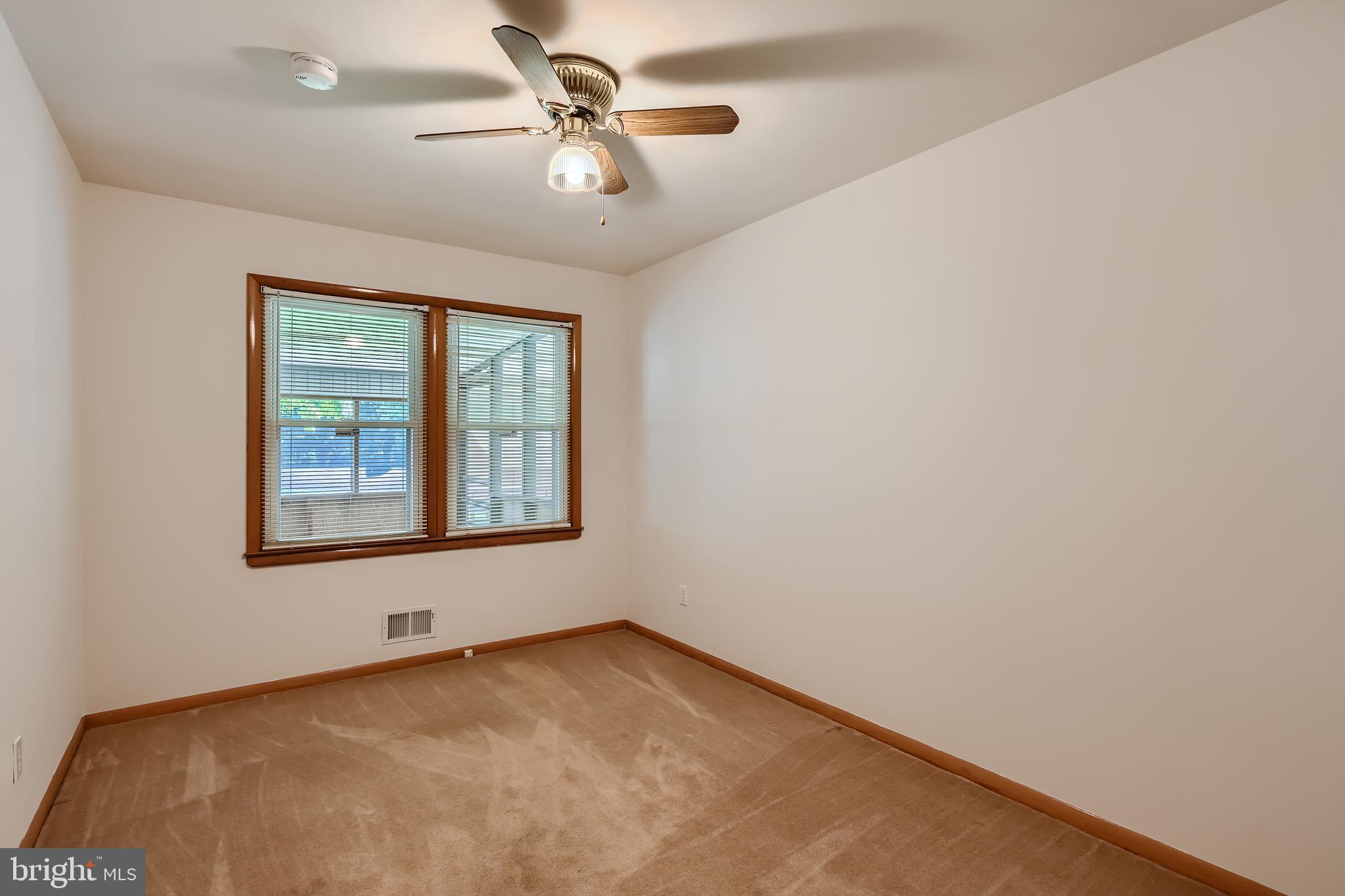 DARRYL GARDENS - Residential