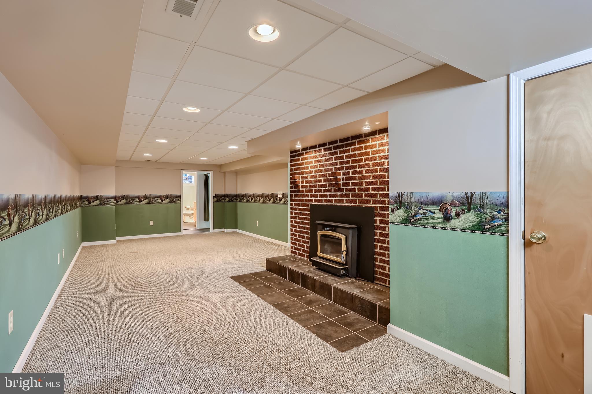 DARRYL GARDENS - Residential