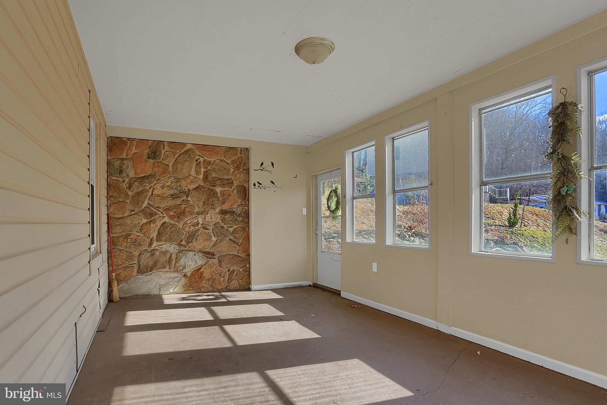 GREENSPRINGS - Residential