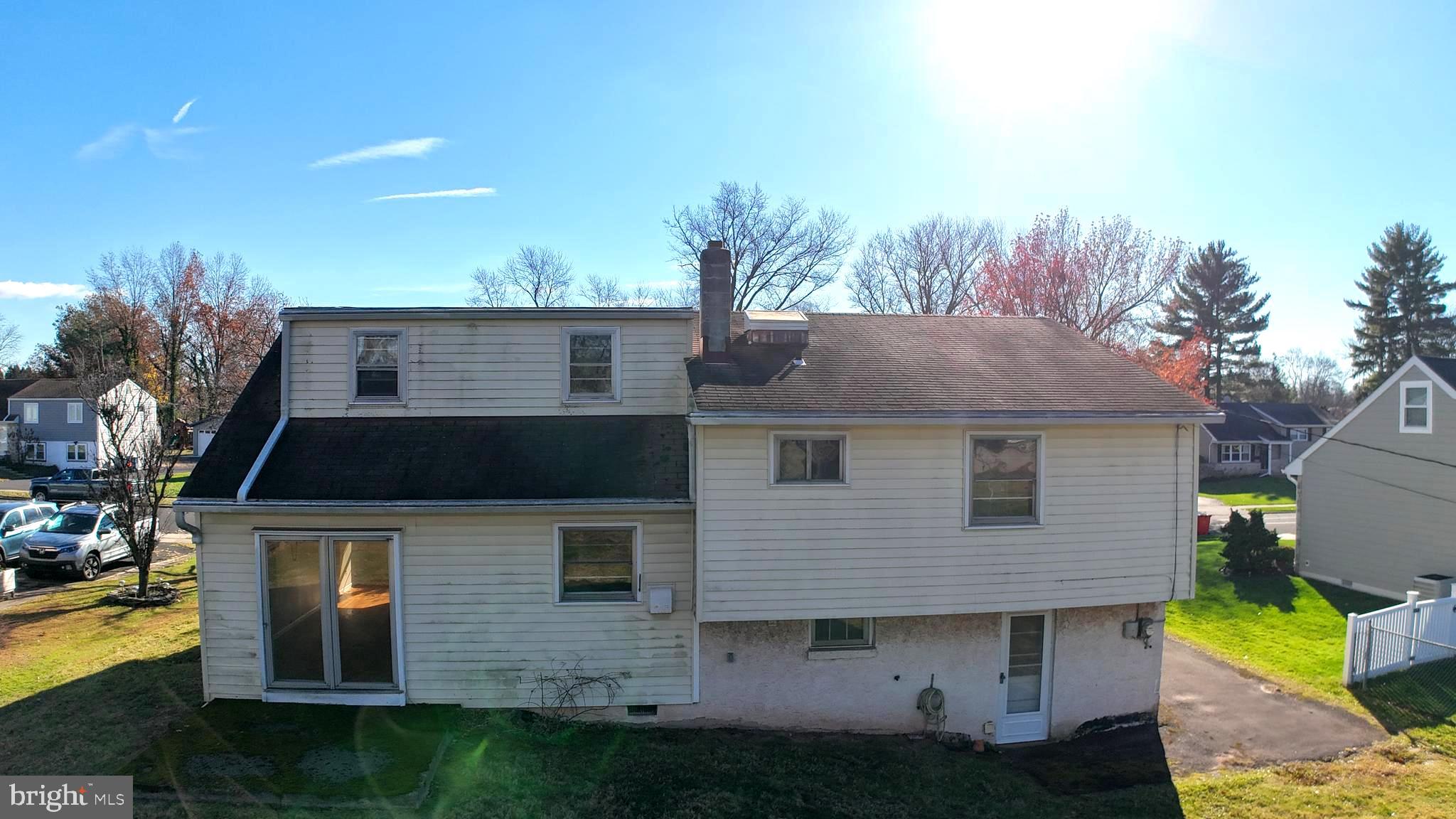 INGLEWOOD GDNS - Residential