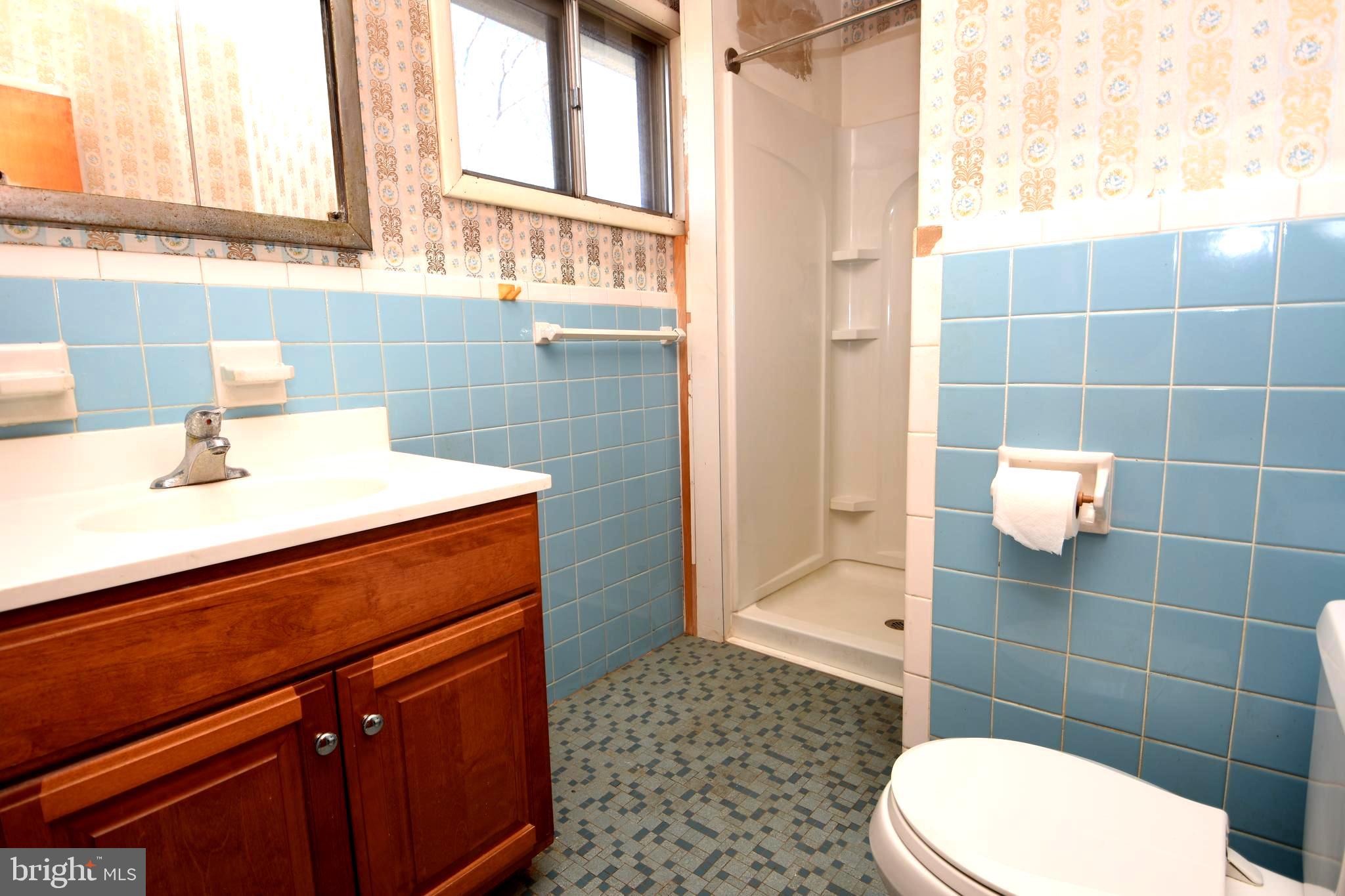 INGLEWOOD GDNS - Residential