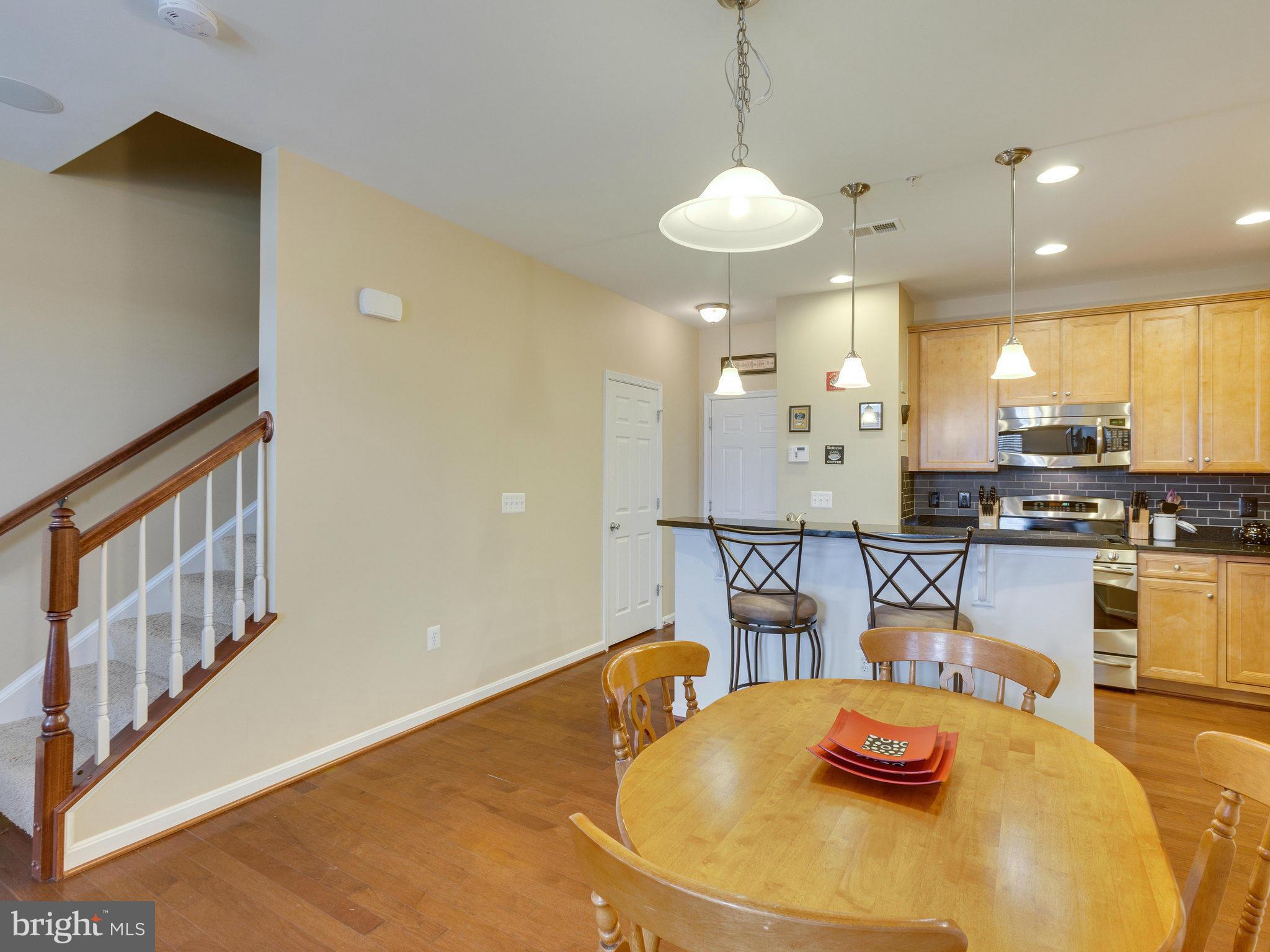 RESIDENCES AT DULLES PRK - Residential