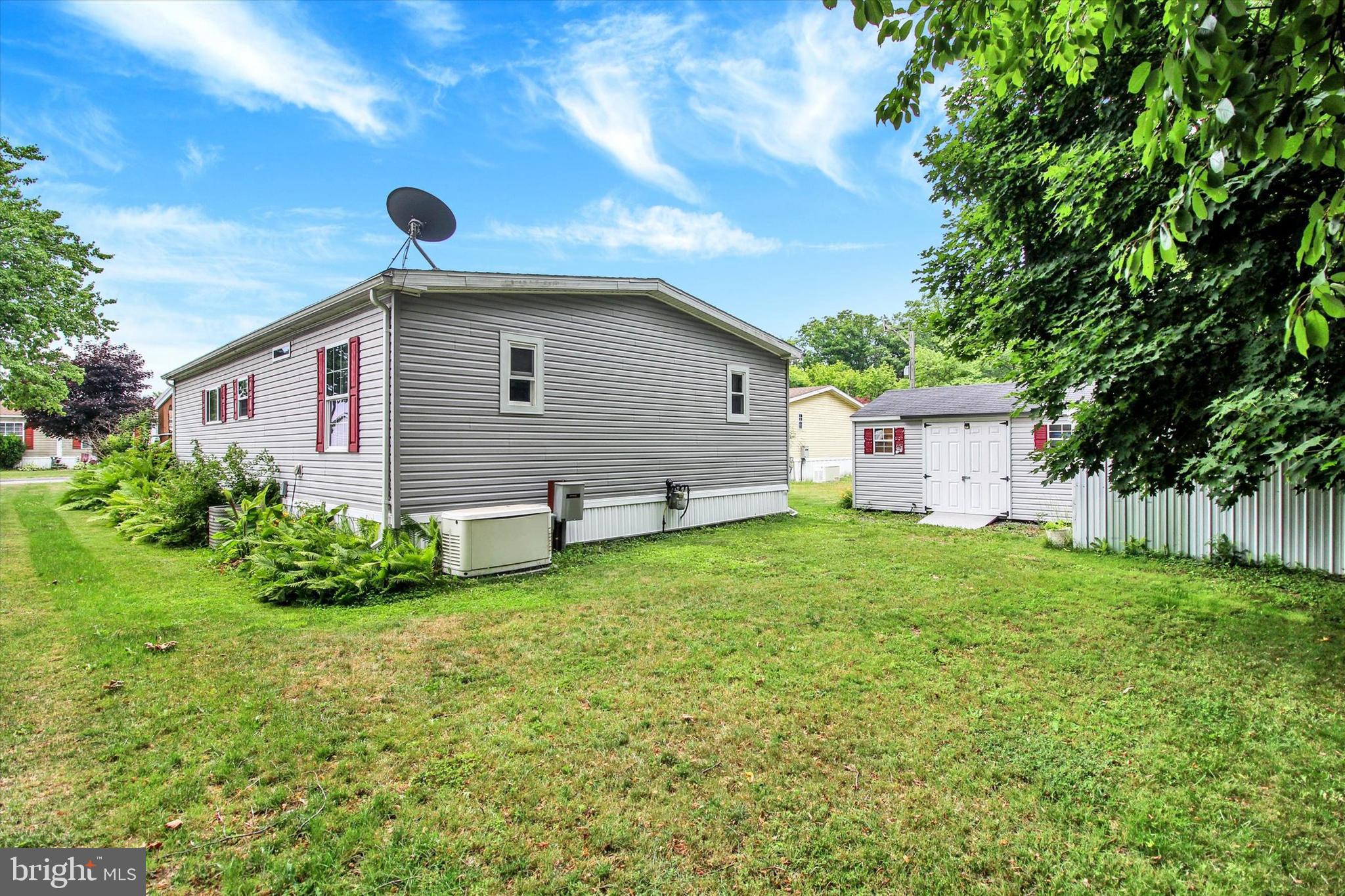 3450 MOUNTAIN ROAD TRLR M20