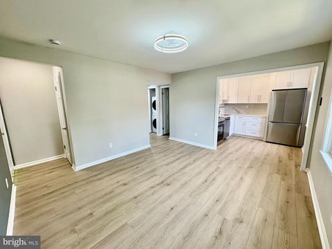 2008 38TH STREET SE 302 WASHINGTON DC 20020