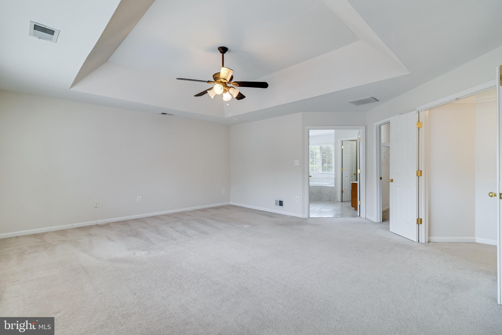 922 FOREST BAY COURT