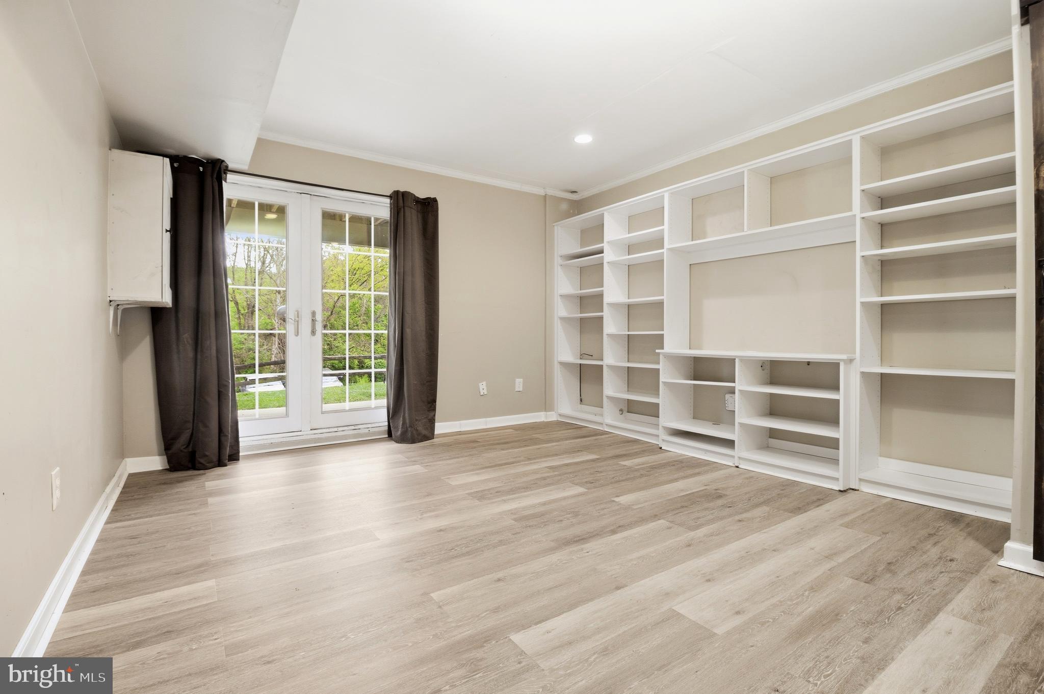 GOSHEN VALLEY I - Residential