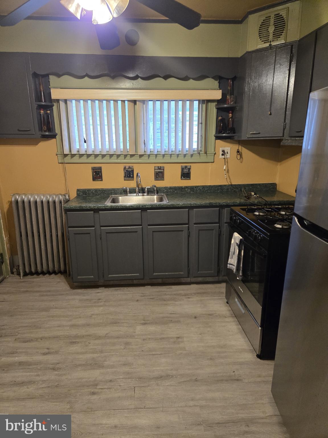 FELTONVILLE - Residential