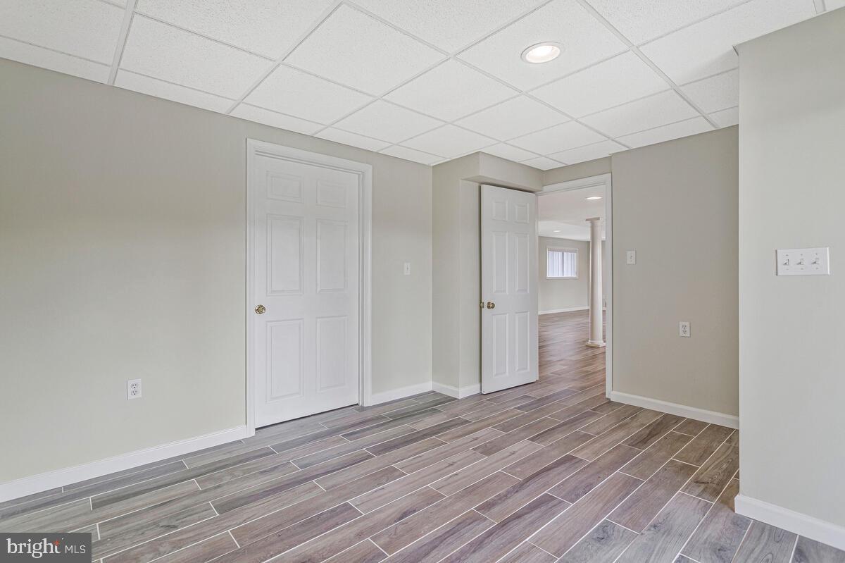 EMERALD COVE - Residential