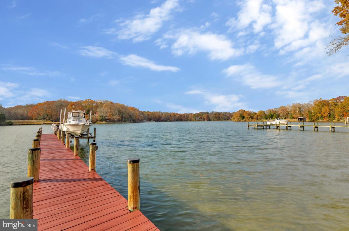 EMERALD COVE - Residential