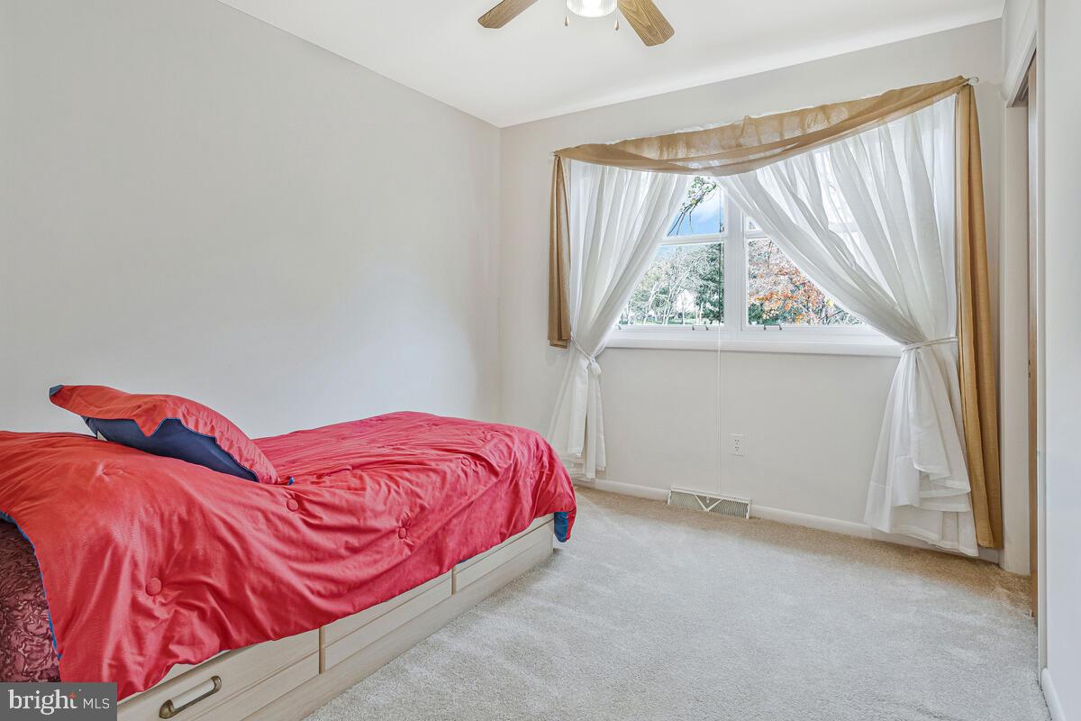 EMERALD COVE - Residential