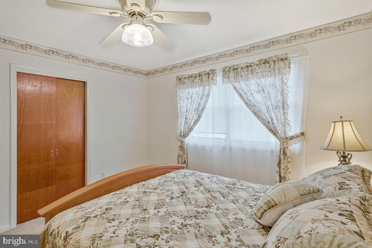 EMERALD COVE - Residential