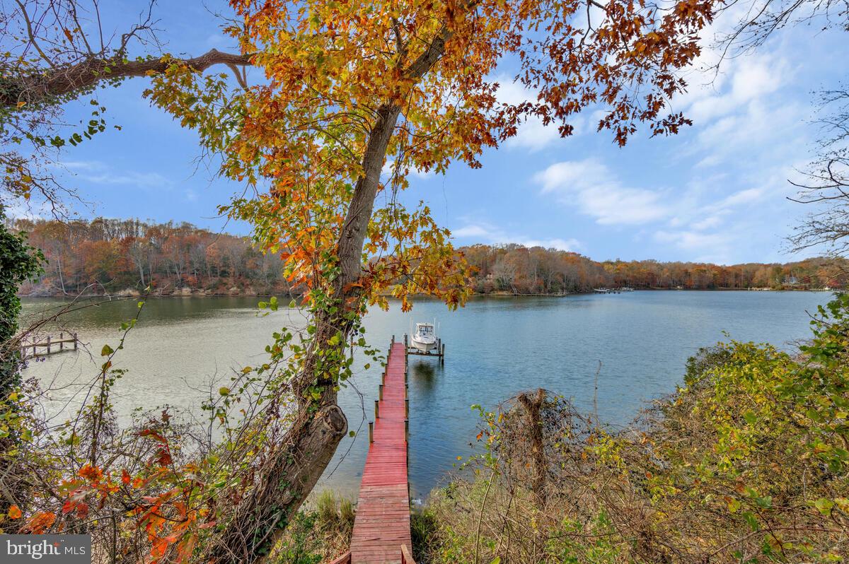 EMERALD COVE - Residential