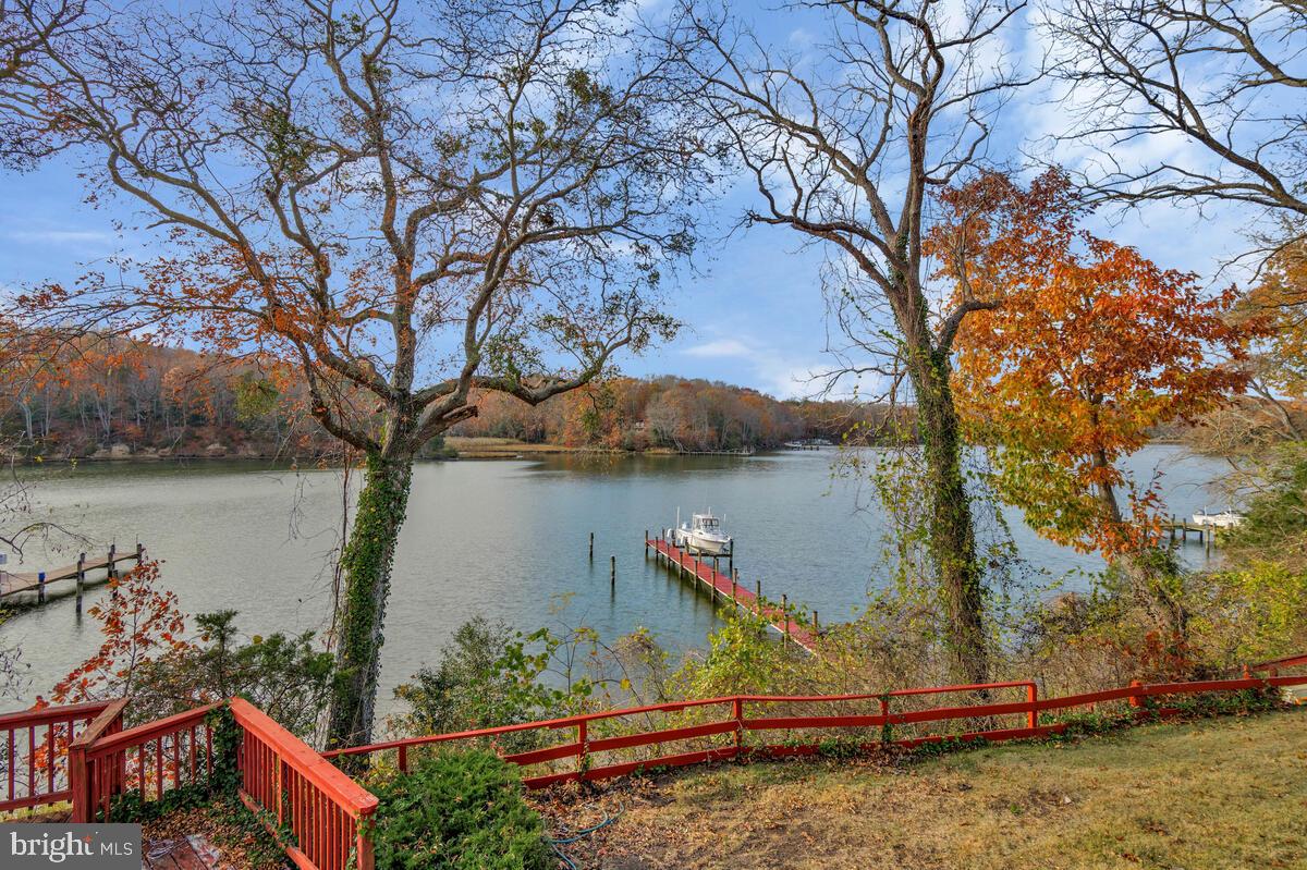 EMERALD COVE - Residential