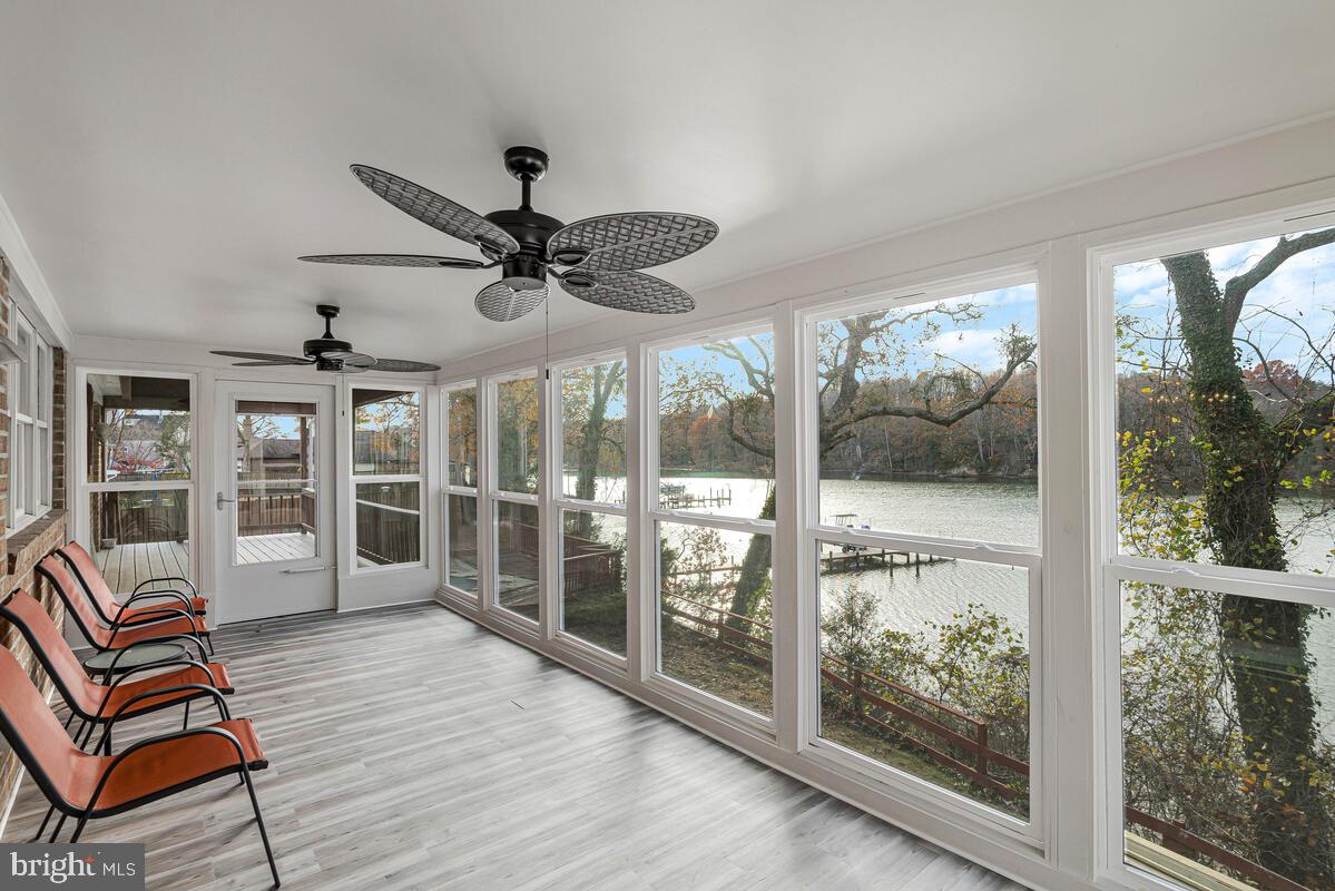 EMERALD COVE - Residential