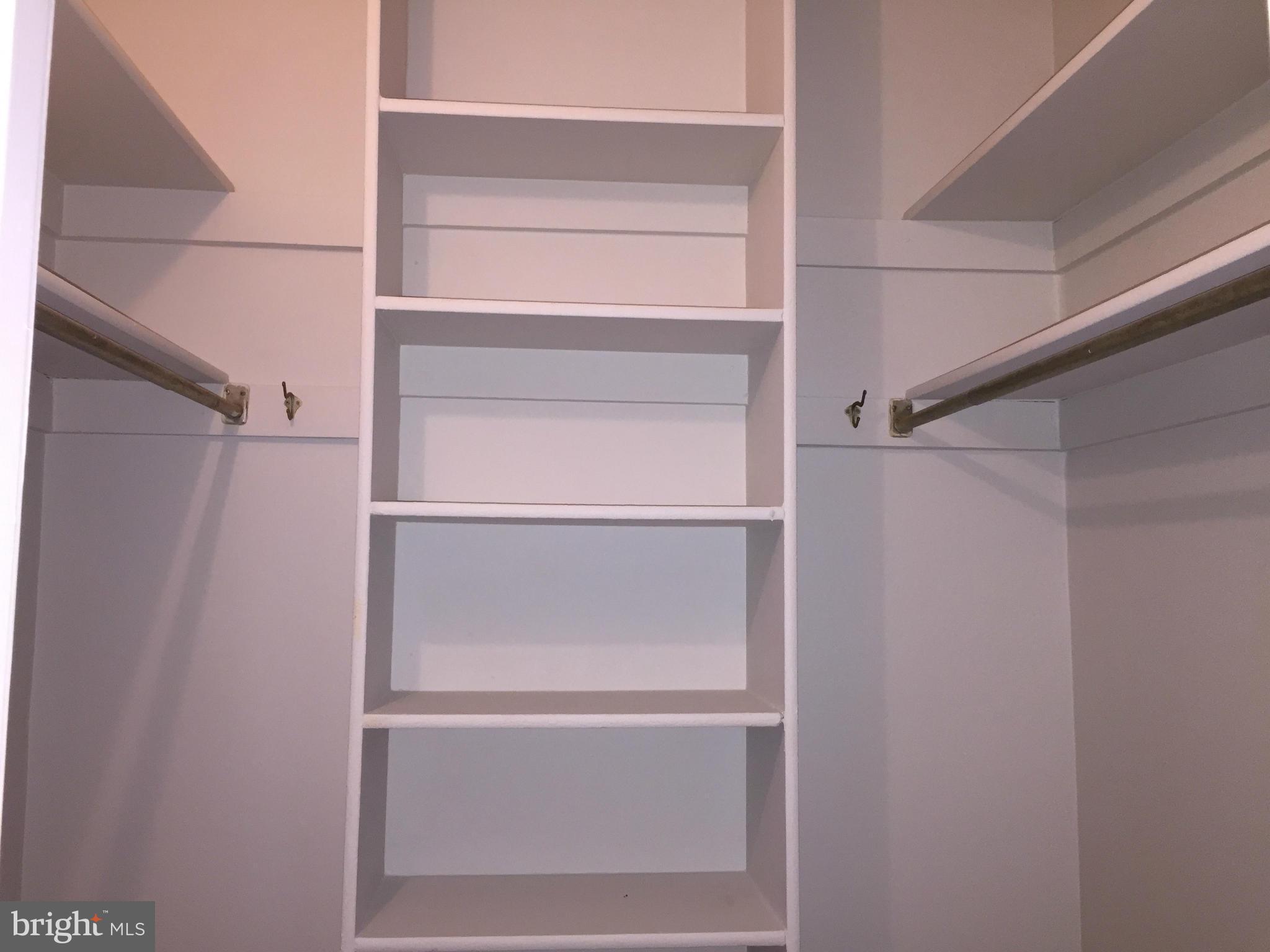 SHADOWOOD - Residential Lease