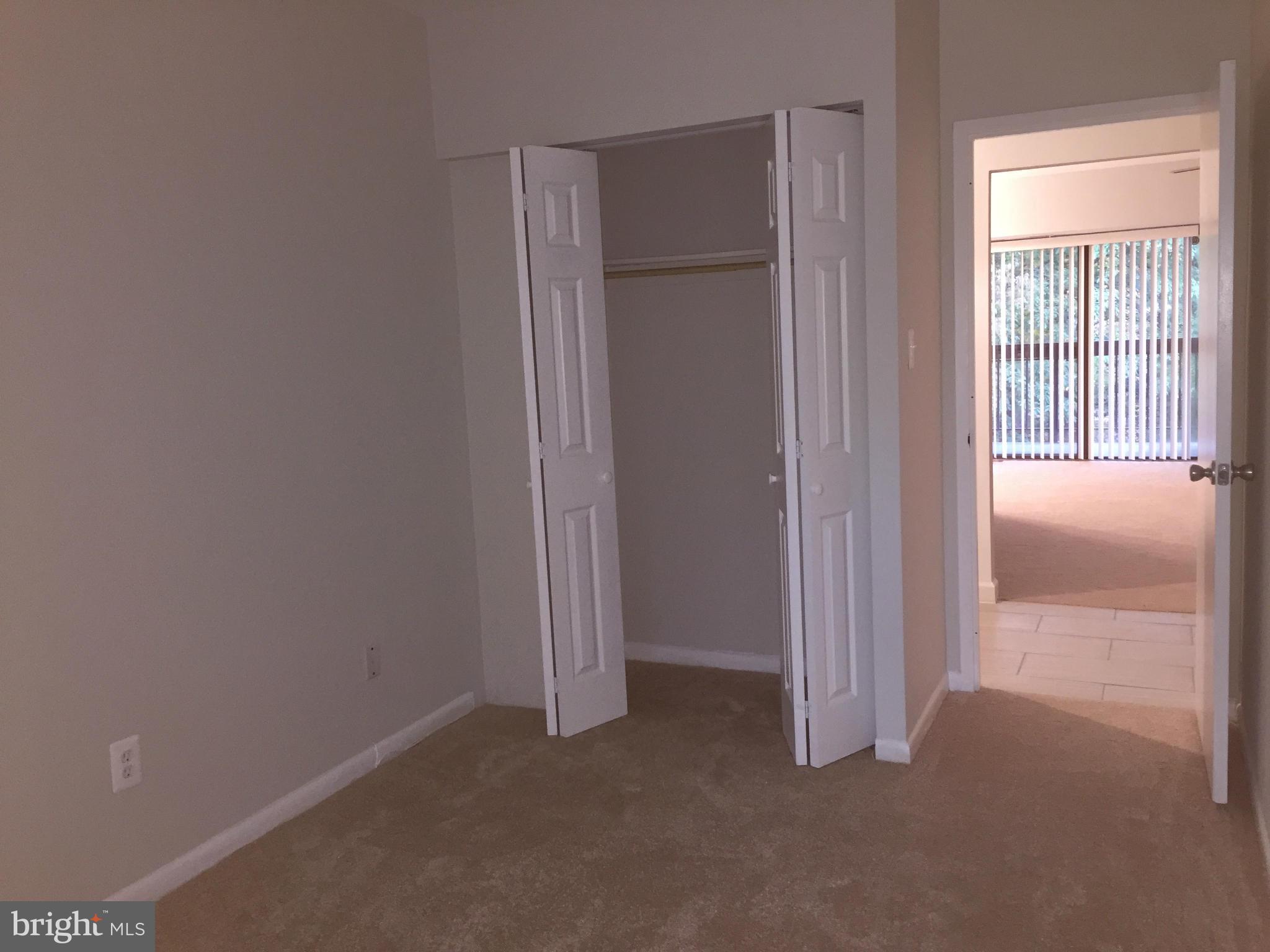 SHADOWOOD - Residential Lease