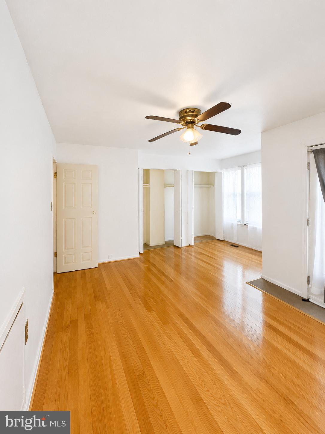 THE MEADOWS OF MANOR FARMS - Residential