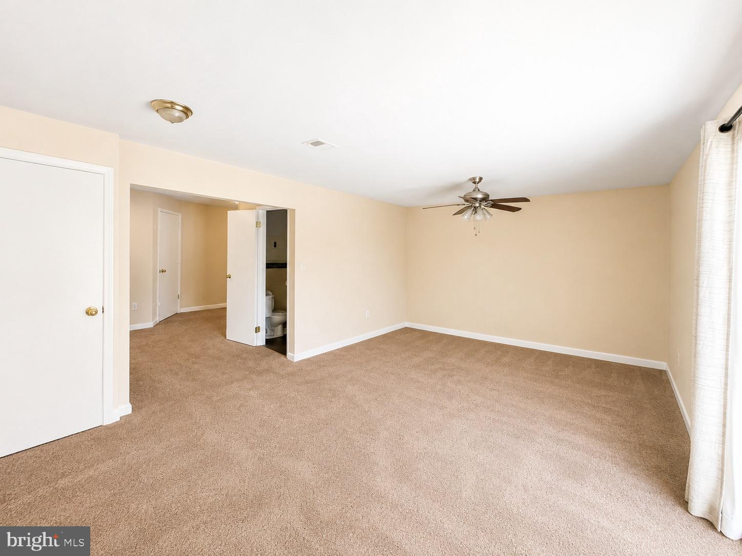 THE MEADOWS OF MANOR FARMS - Residential