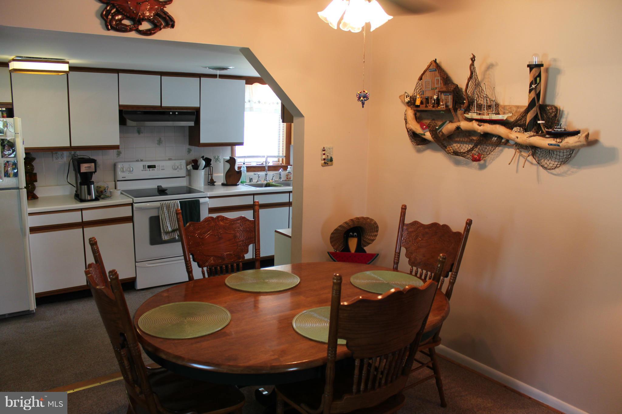 COBB ISLAND - Residential