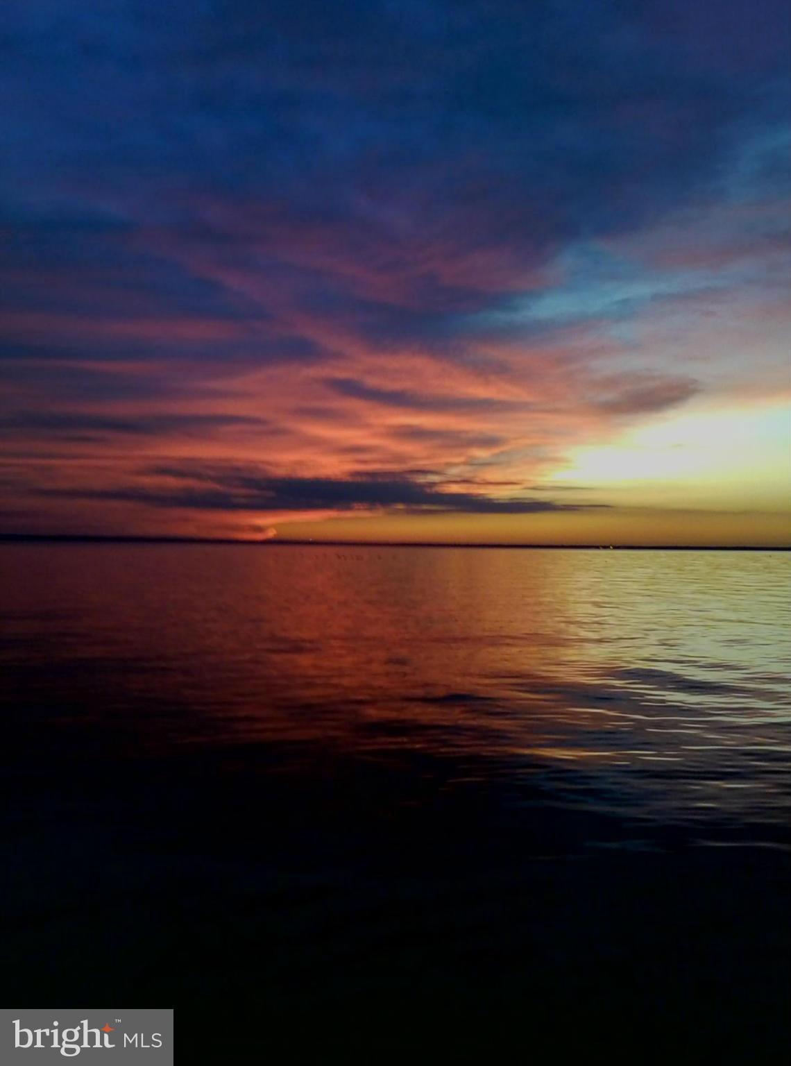 COBB ISLAND - Residential