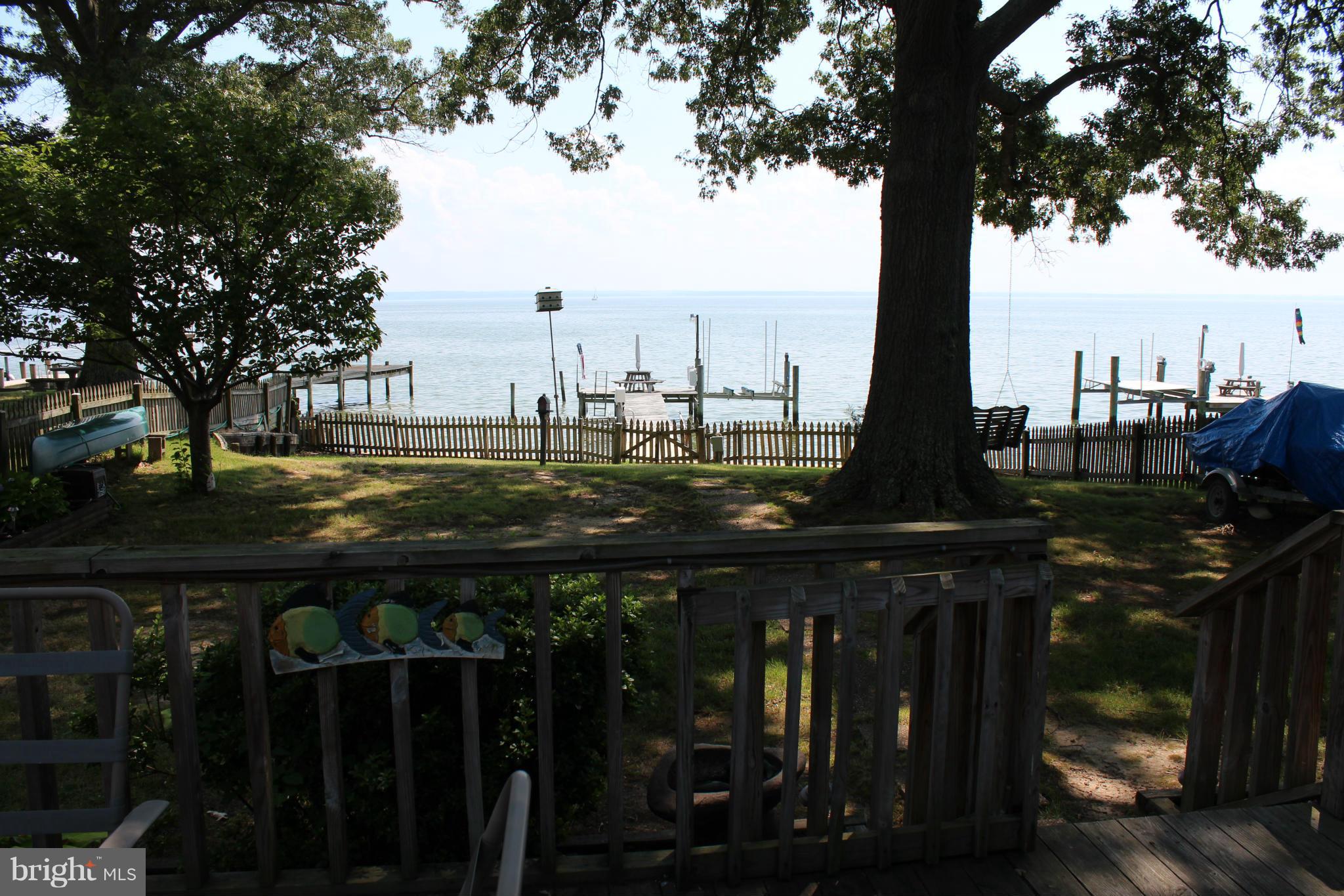 COBB ISLAND - Residential