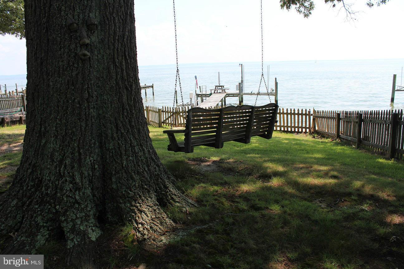 COBB ISLAND - Residential