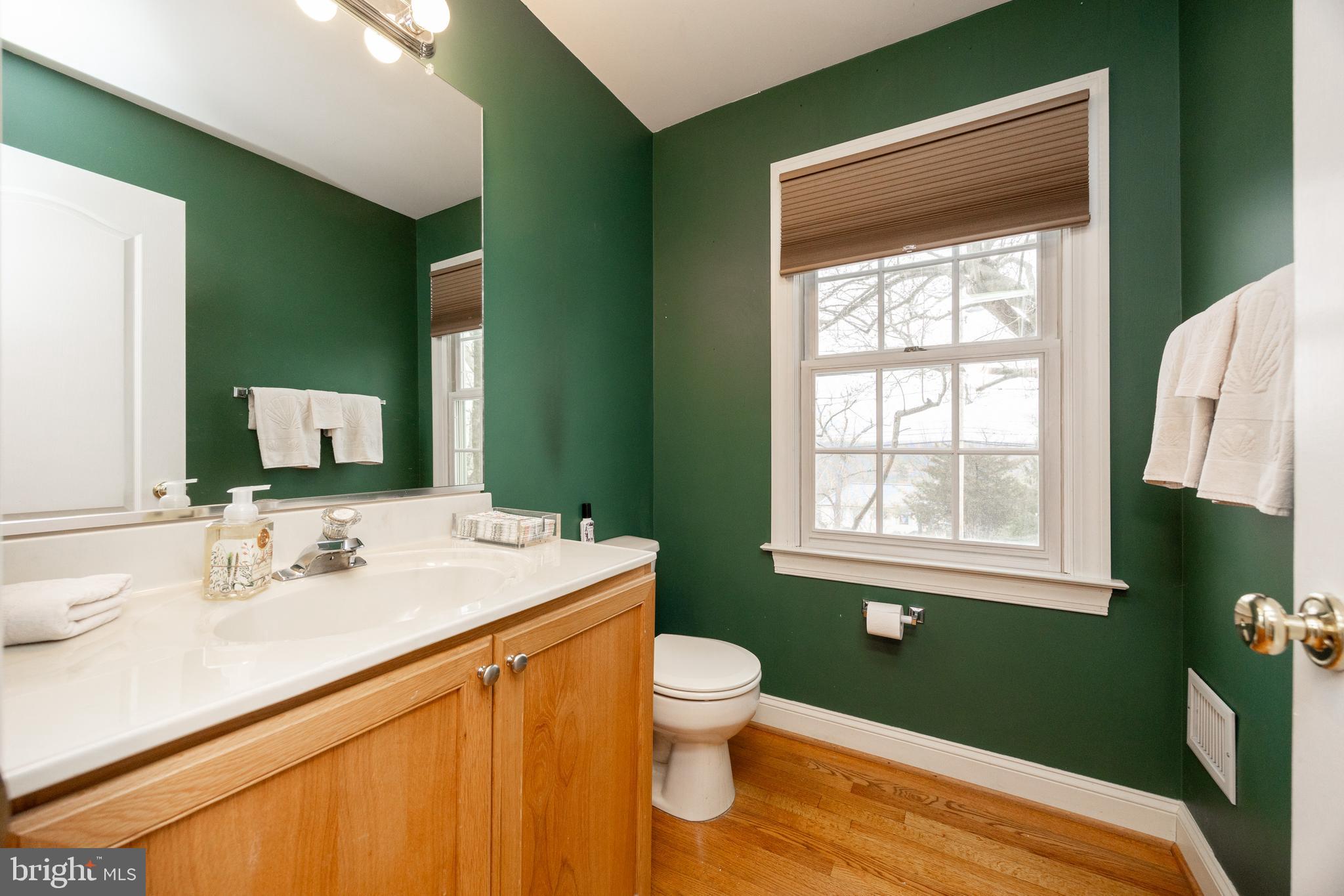 VALLEY FORGE MTN - Residential