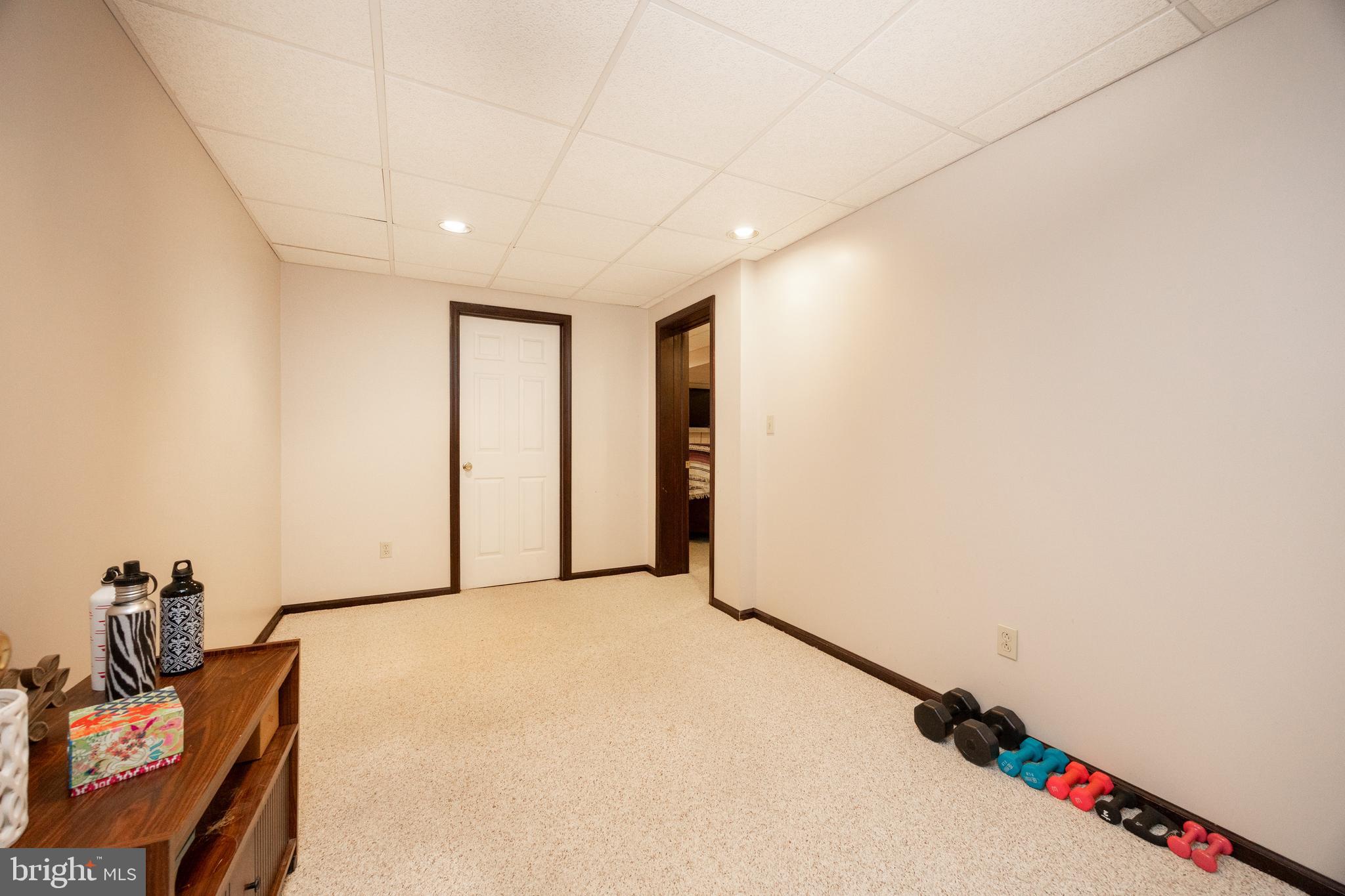 VALLEY FORGE MTN - Residential