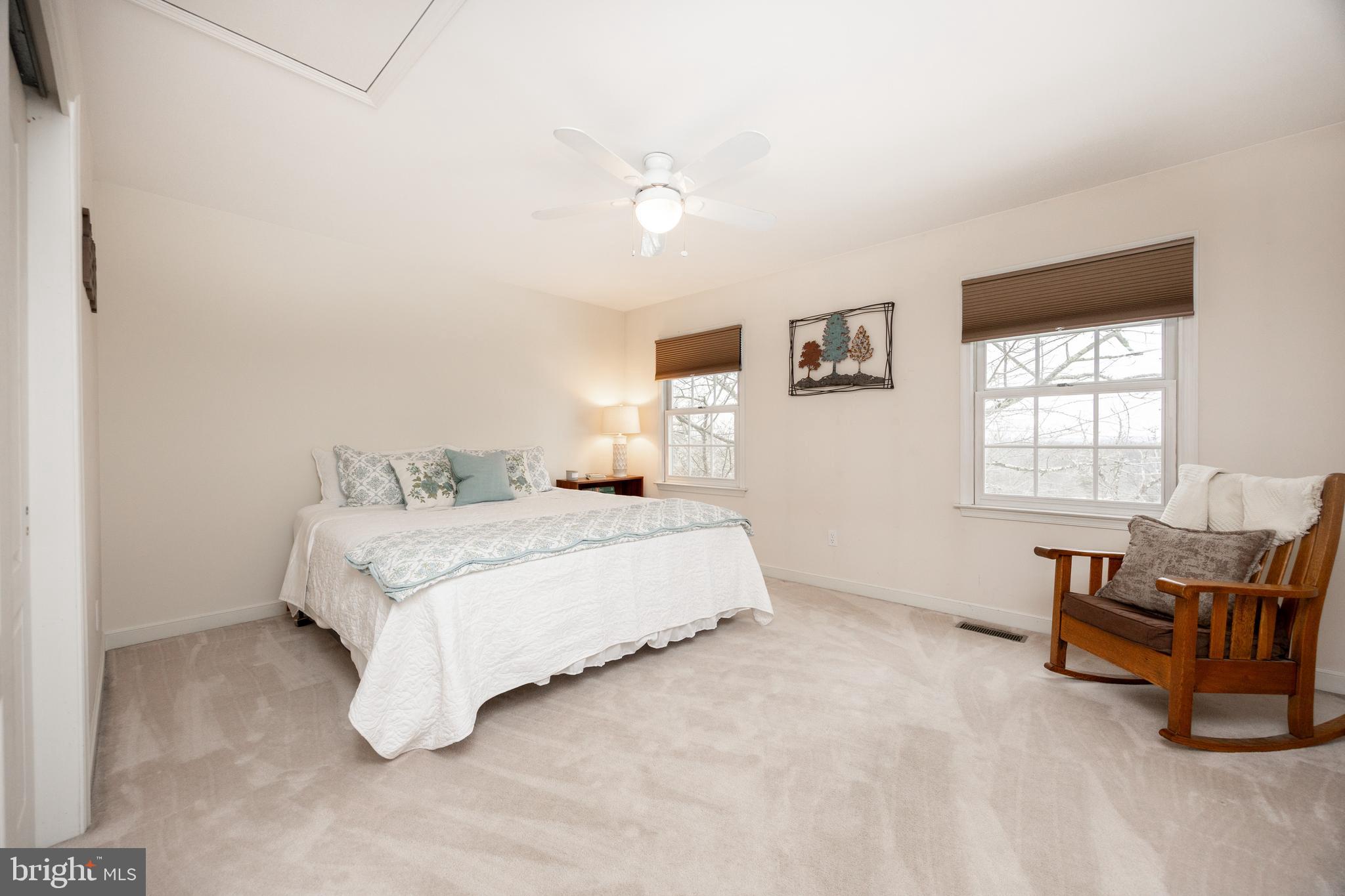 VALLEY FORGE MTN - Residential