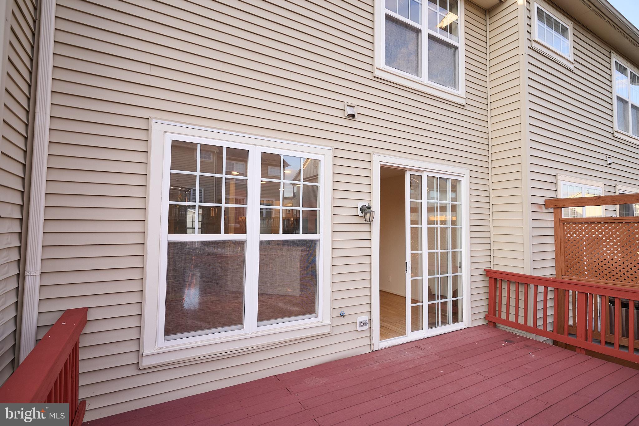 BROADLANDS SOUTH - Residential Lease