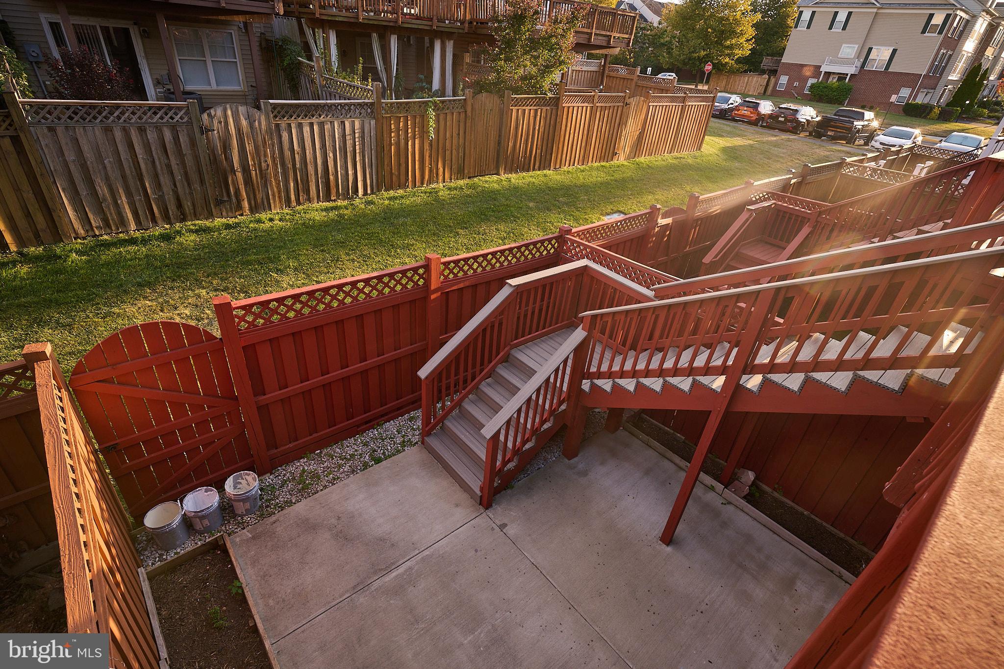 BROADLANDS SOUTH - Residential Lease